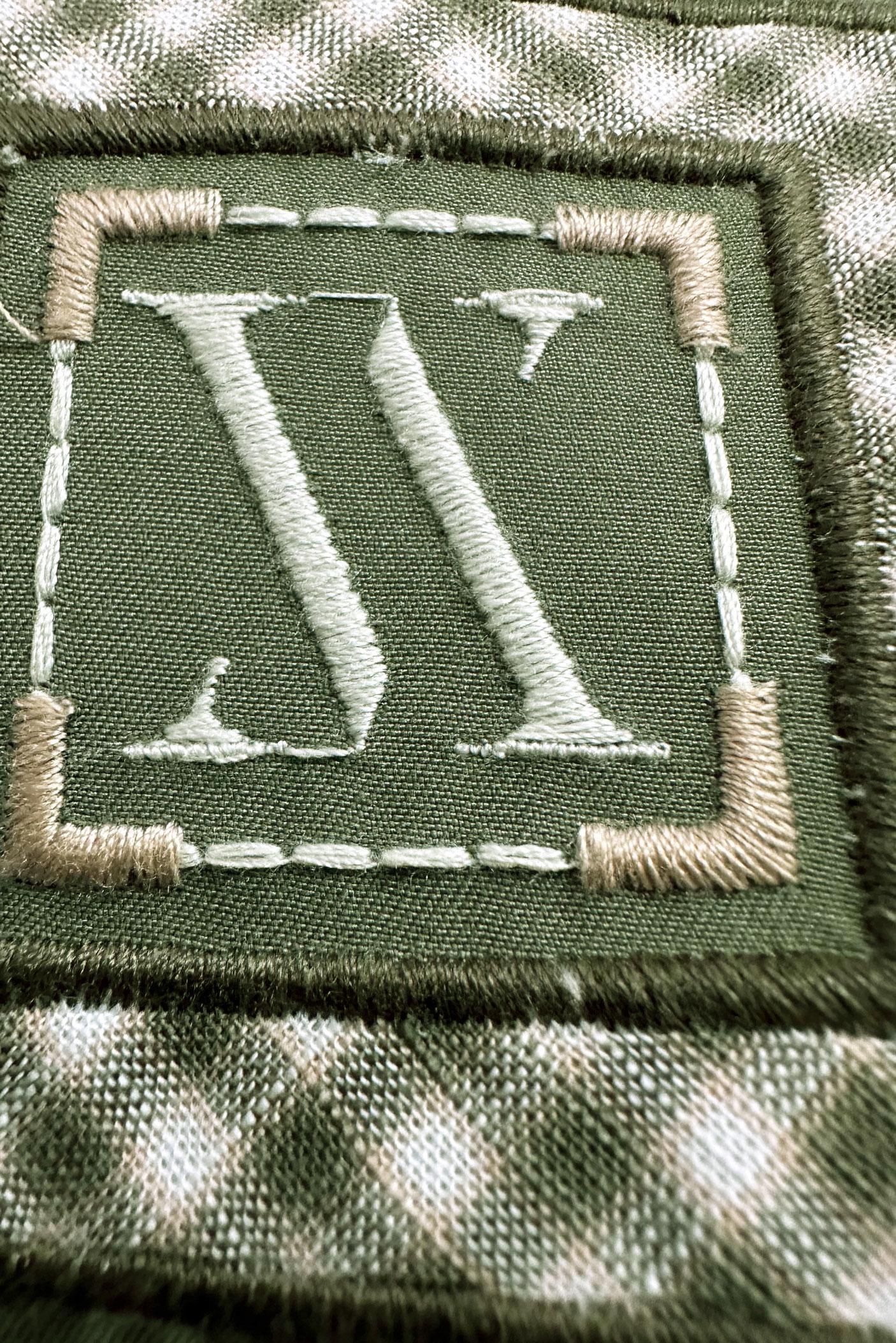 Tesettür giyim HAKİ KAPÜŞONLU EKOSE DETAYLI TRENÇKOT 10757