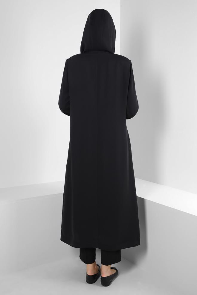 Tesettür giyim SİYAH KAPÜŞONLU TAŞ BASKILI TRENÇKOT 10760 - ALVİNA