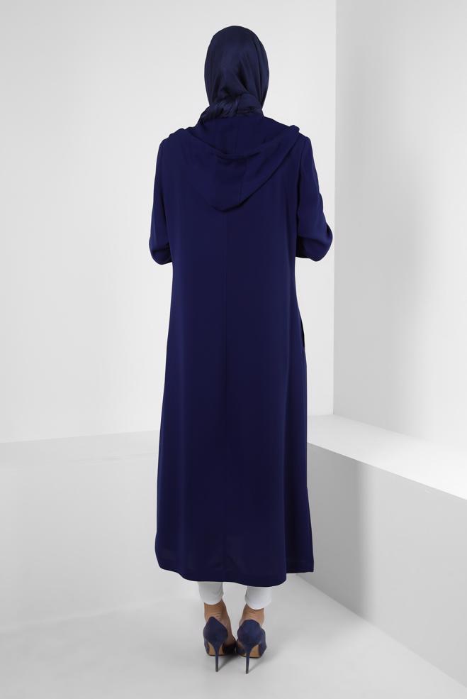 Tesettür giyim LACİVERT KAPÜŞONLU TAŞ BASKILI TRENÇKOT 10760 - ALVİNA