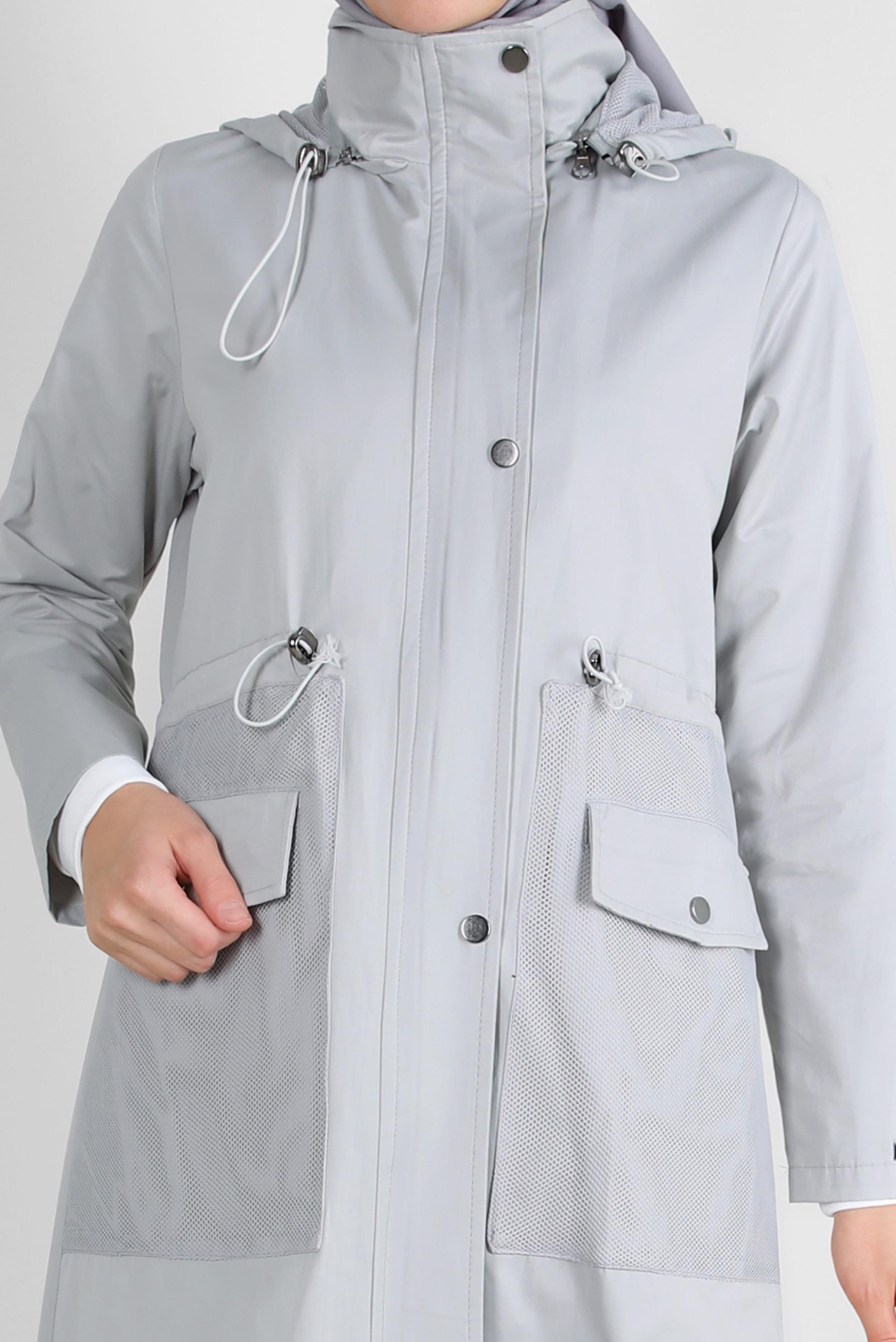 Tesettür giyim GRİ KAPÜŞONLU BELİ LASTİK İP DETAYLI TRENÇKOT 10762