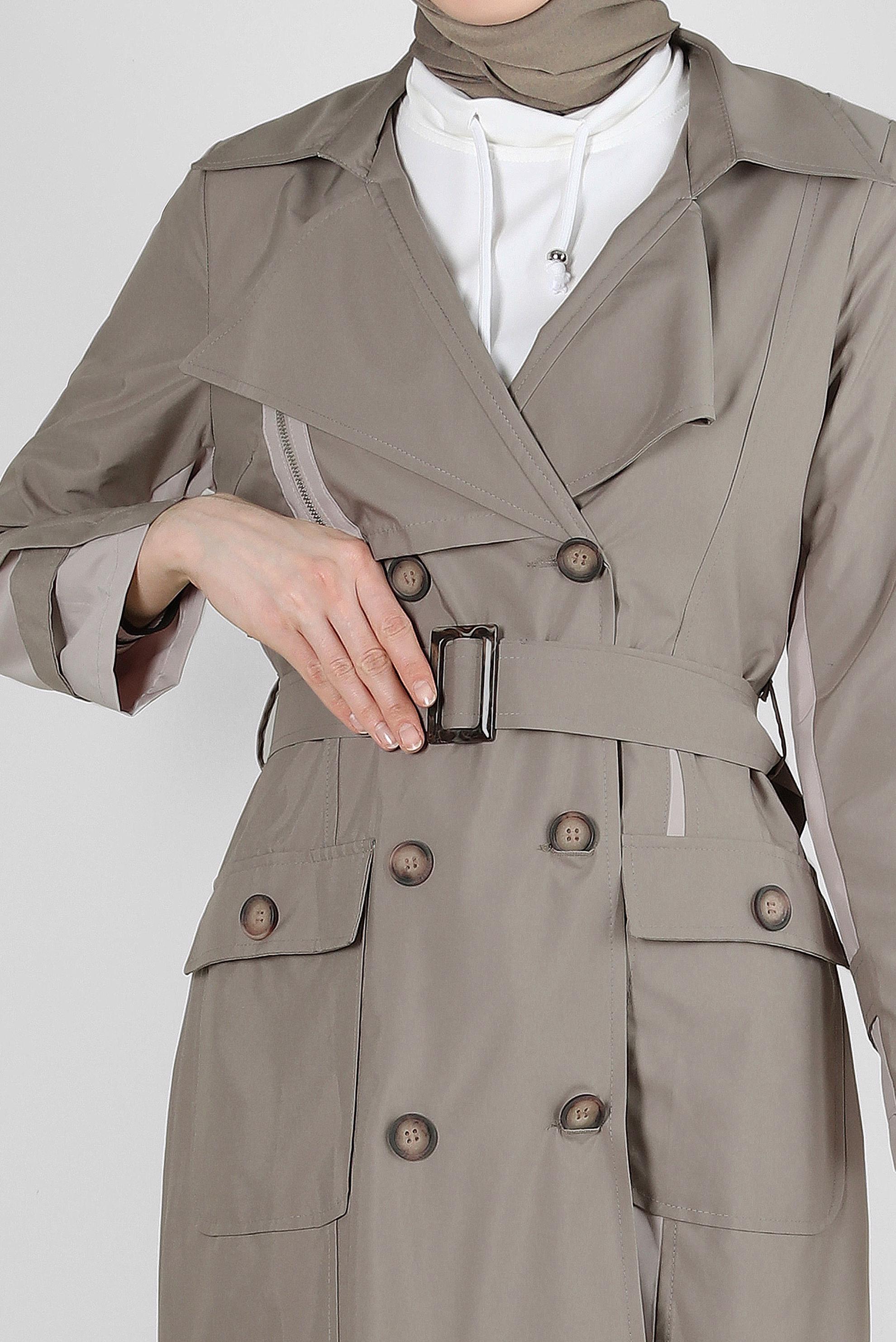 Tesettür giyim HAKİ BANTLI DÜĞMELİ TRENÇKOT 10763