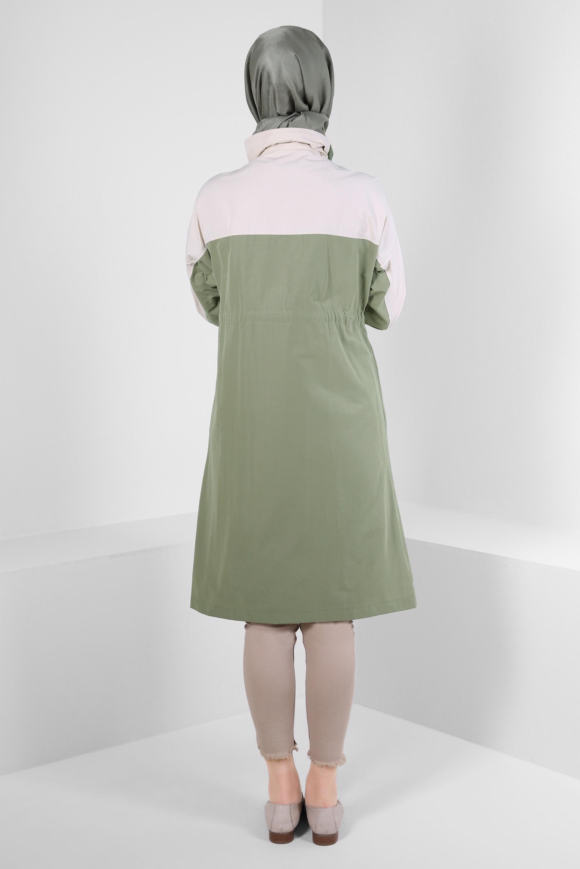 Tesettür giyim HAKİ İKİ RENKLİ BELİ BÜZGÜLÜ TRENÇKOT 10764