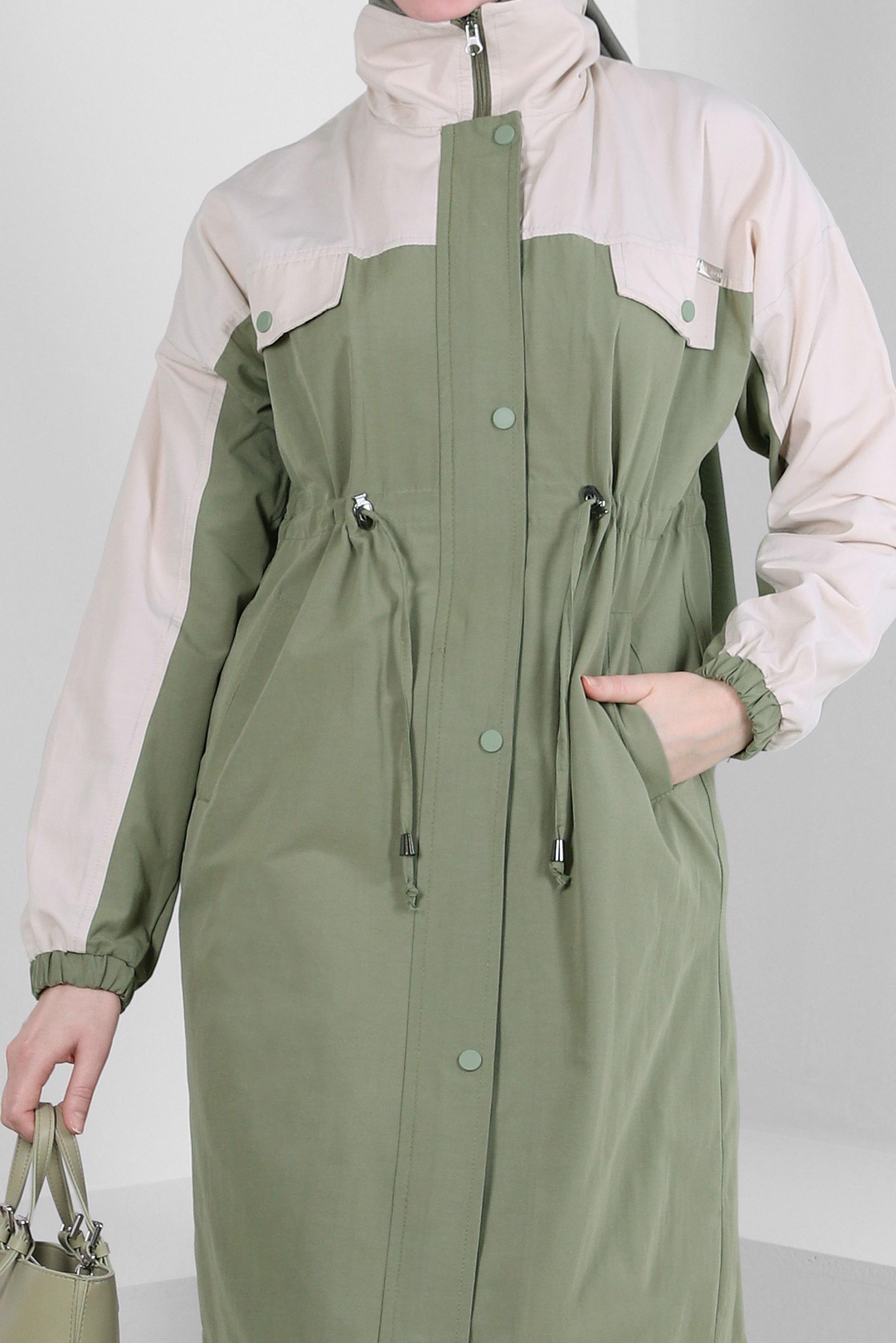 Tesettür giyim HAKİ İKİ RENKLİ BELİ BÜZGÜLÜ TRENÇKOT 10764