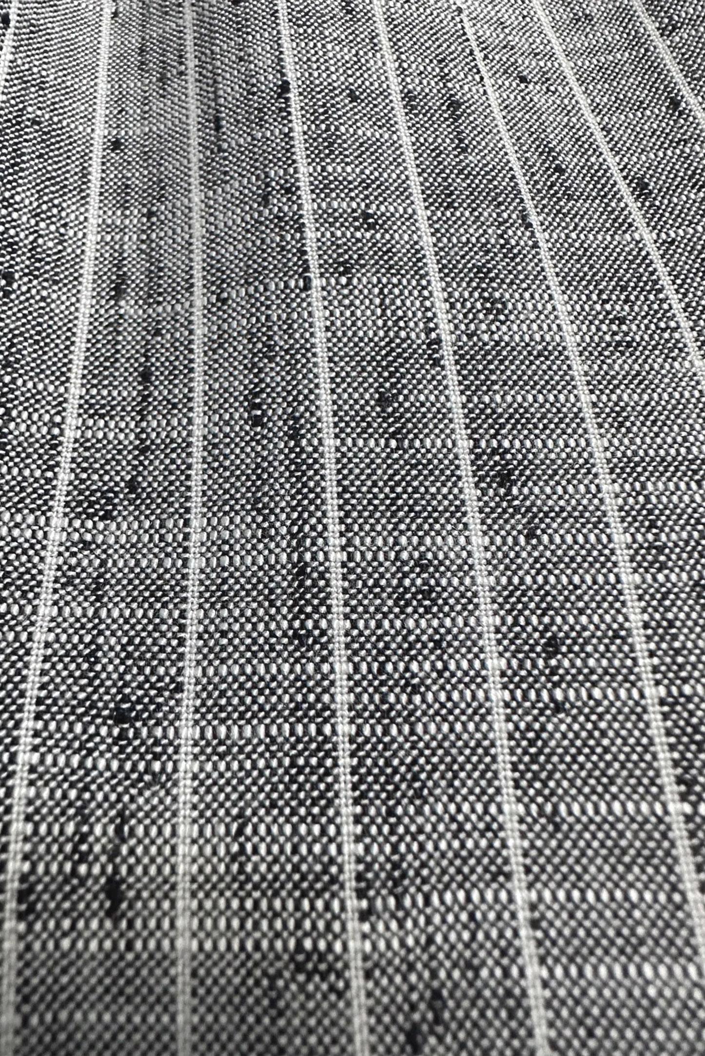 Tesettür giyim SİYAH ÇIKARILABİLİR KAPÜŞONLU ÇİZGİLİ TRENÇKOT 10767