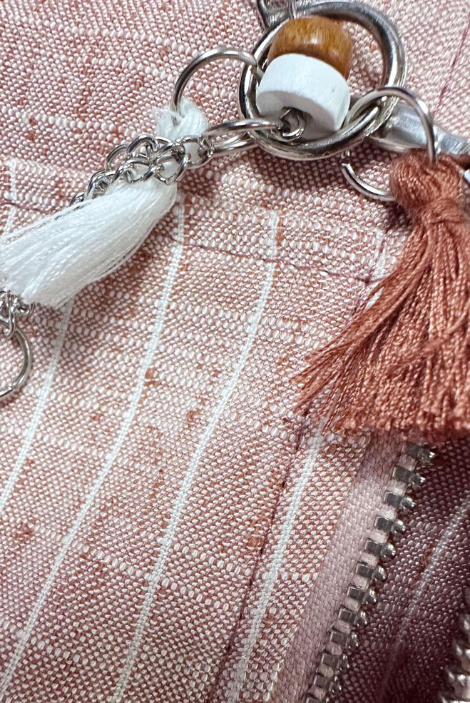 Tesettür giyim PUDRA ÇIKARILABİLİR KAPÜŞONLU ÇİZGİLİ TRENÇKOT 10767 - ALVİNA