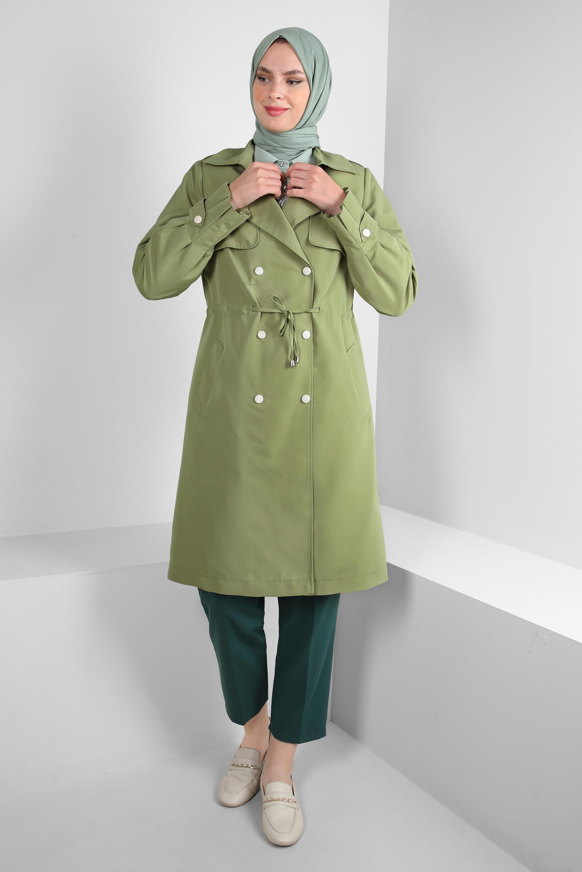 Tesettür giyim YEŞİL BANTLI BELİ BÜZGÜLÜ TRENÇKOT 10770