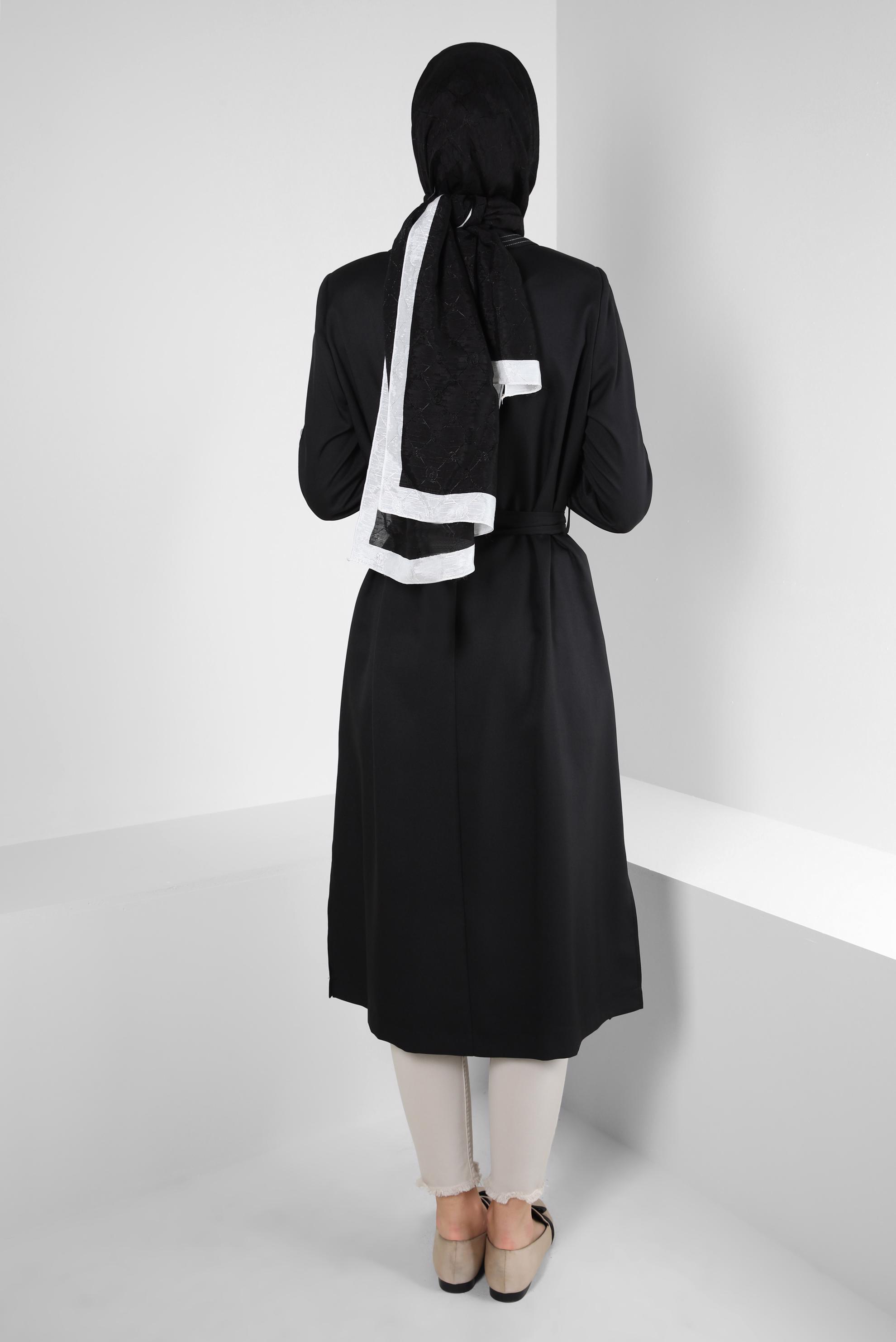 Tesettür giyim SİYAH GÖMLEK YAKA KUŞAKLI TRENÇKOT 10779