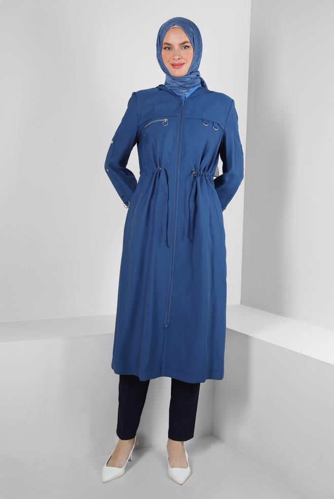 Tesettür giyim LACİVERT KAPÜŞONLU BELİ BÜZGÜLÜ TRENÇKOT 10780 - ALVİNA