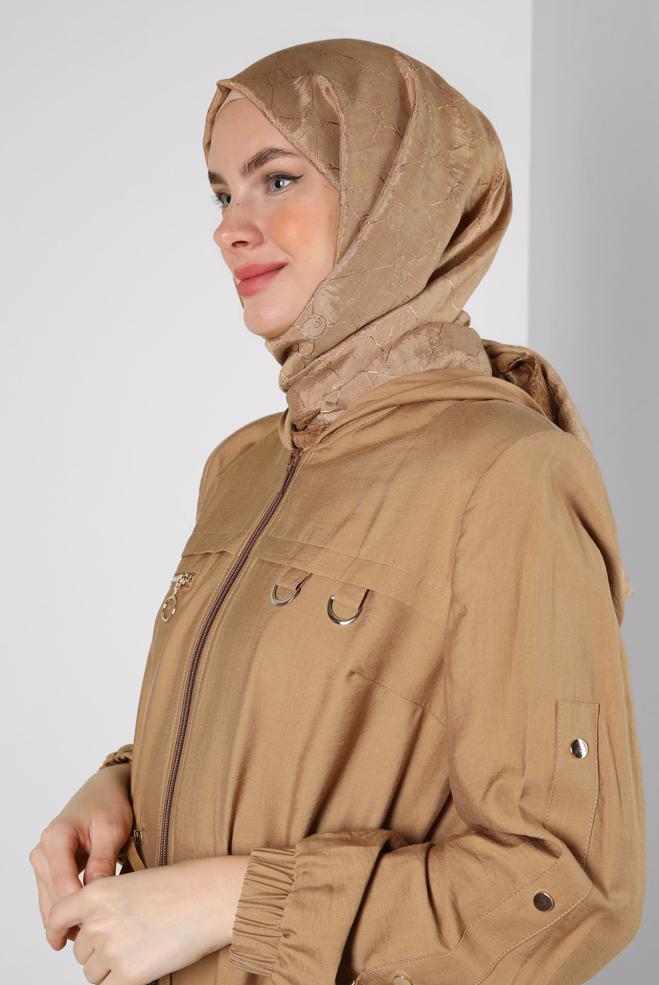 Tesettür giyim TABA KAPÜŞONLU BELİ BÜZGÜLÜ TRENÇKOT 10780 - ALVİNA