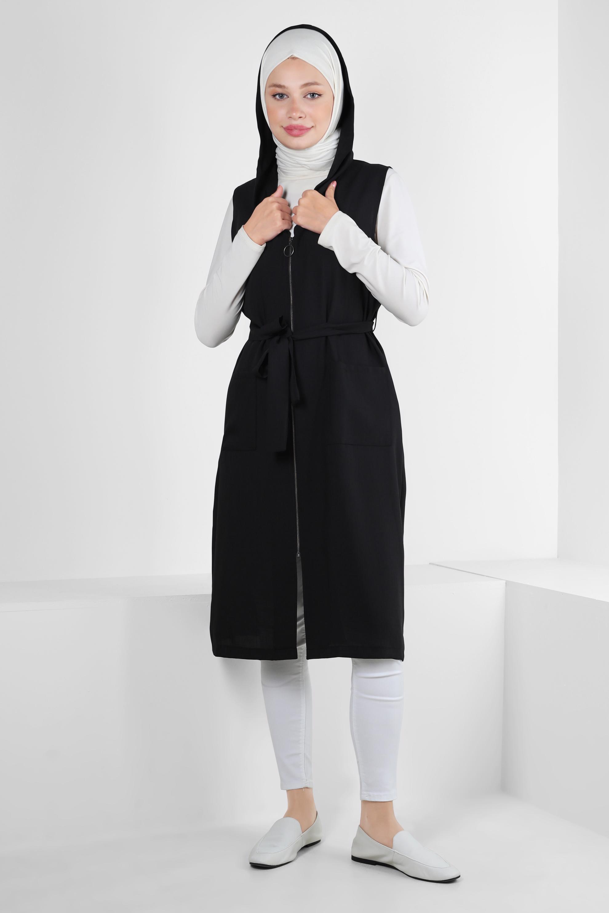 Tesettür giyim SİYAH KAPÜŞONLU FERMUARLI CEPLİ YELEK 43872