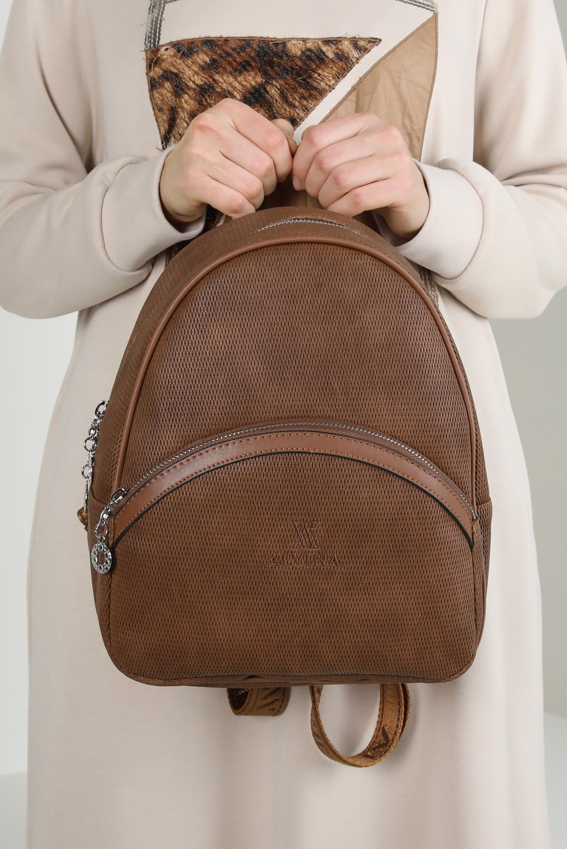 Tesettür giyim TABA ALVİNA SIRT ÇANTA 948