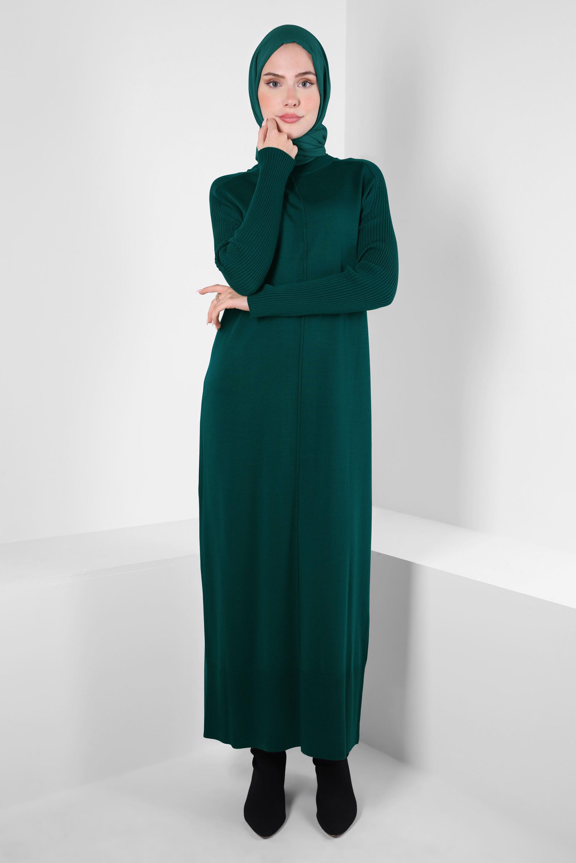 Tesettür giyim YEŞİL BOĞAZLI YAKA TRİKO ELBİSE 44004