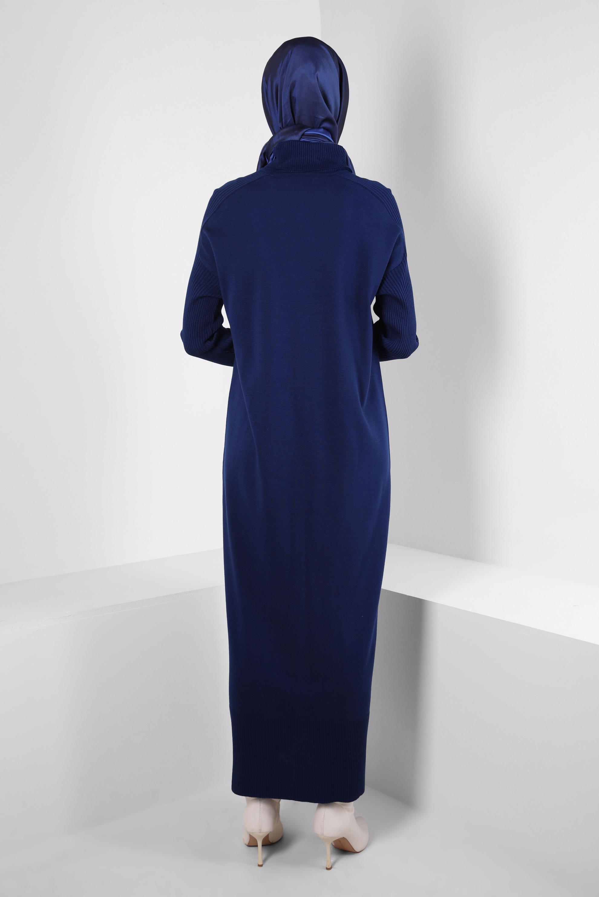 Tesettür giyim LACİVERT BOĞAZLI YAKA TRİKO ELBİSE 44004