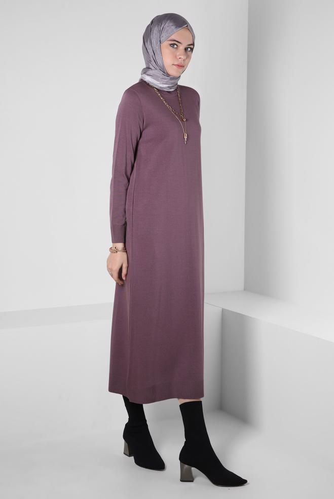Tesettür giyim MOR BOĞAZLI YAKA TRİKO ELBİSE 44005 - ALVİNA