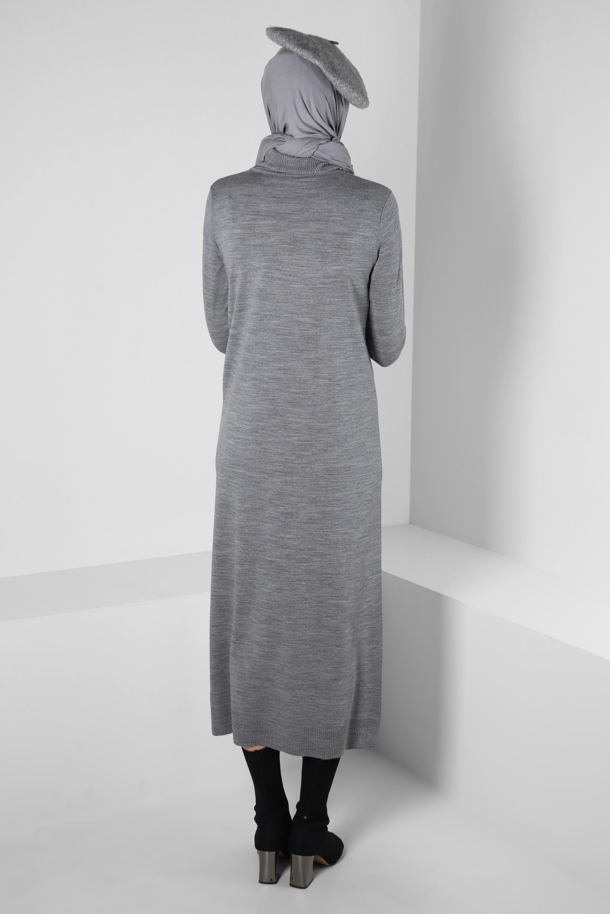 Tesettür giyim GRİ BOĞAZLI YAKA TRİKO ELBİSE 44005