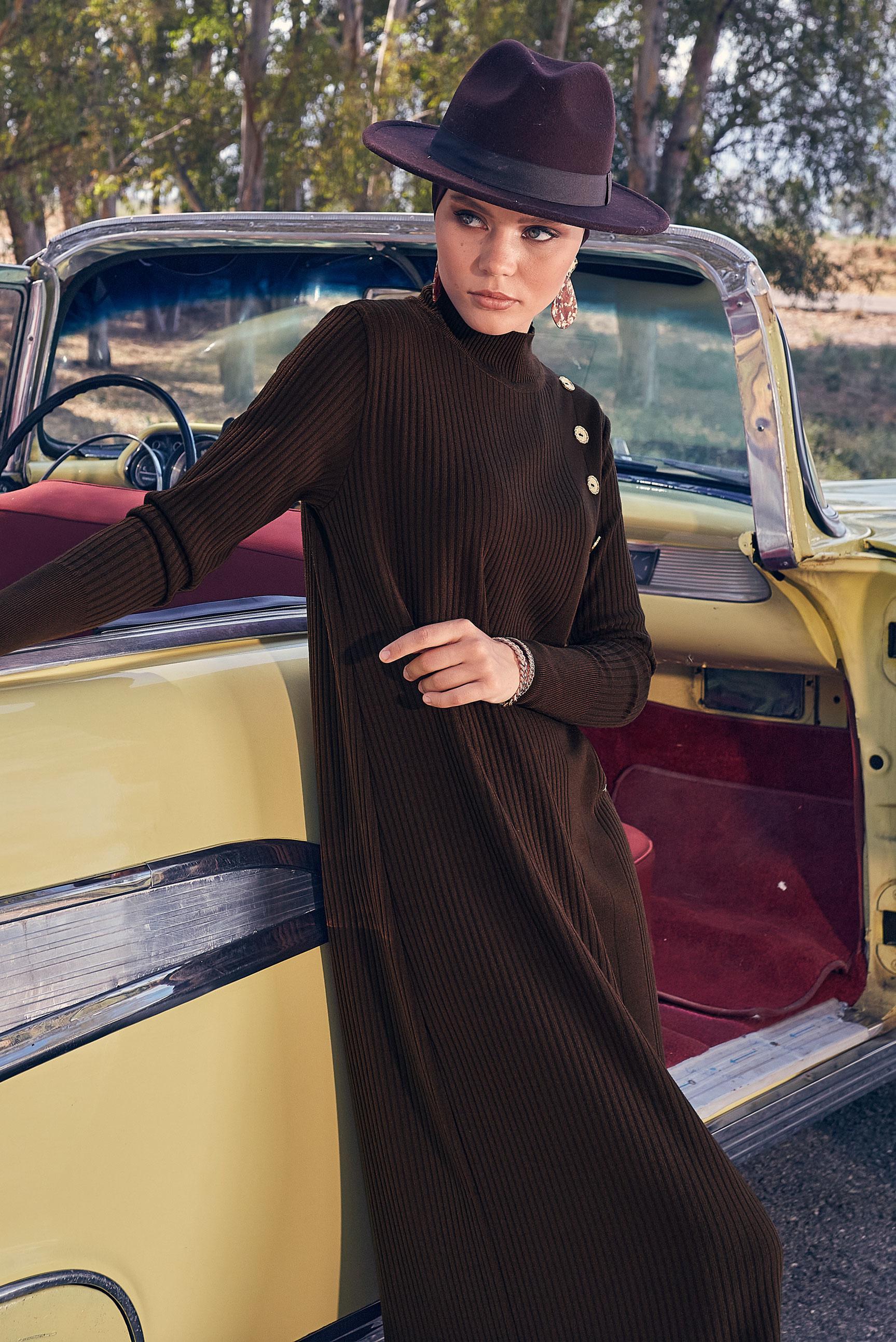 Tesettür giyim KAHVE DÜĞME DETAYLI TRİKO ELBİSE 44024