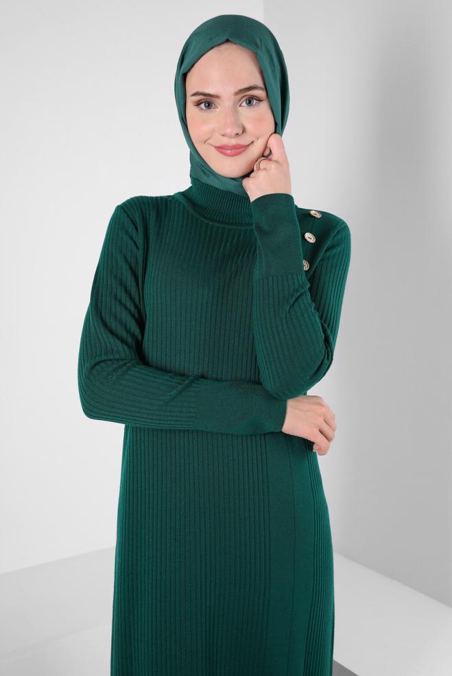 Tesettür giyim YEŞİL DÜĞME DETAYLI TRİKO ELBİSE 44024 - ALVİNA