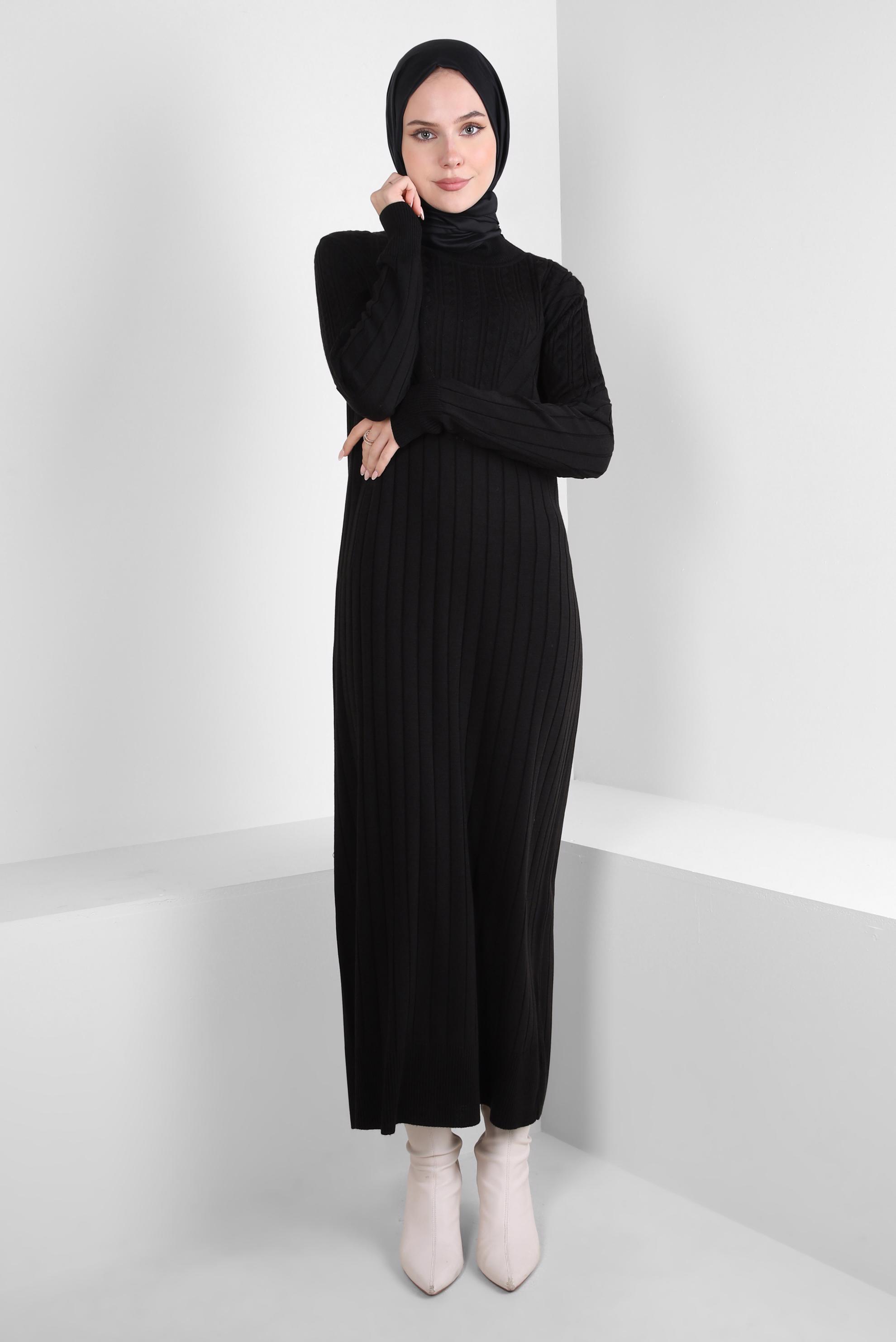 Tesettür giyim SİYAH BOĞAZLI YAKA TRİKO ELBİSE 44028