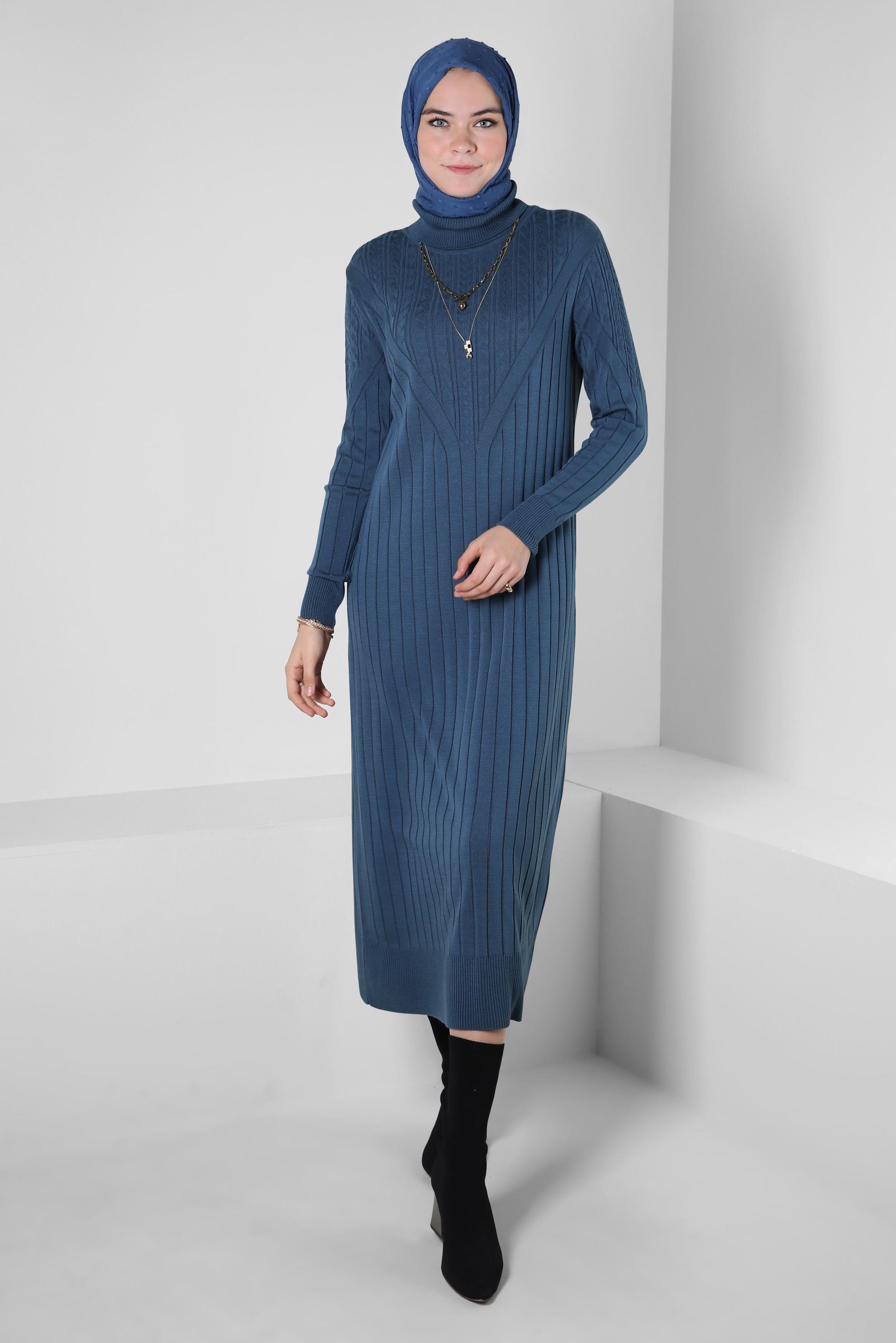 Tesettür giyim LACİVERT BOĞAZLI YAKA TRİKO ELBİSE 44028