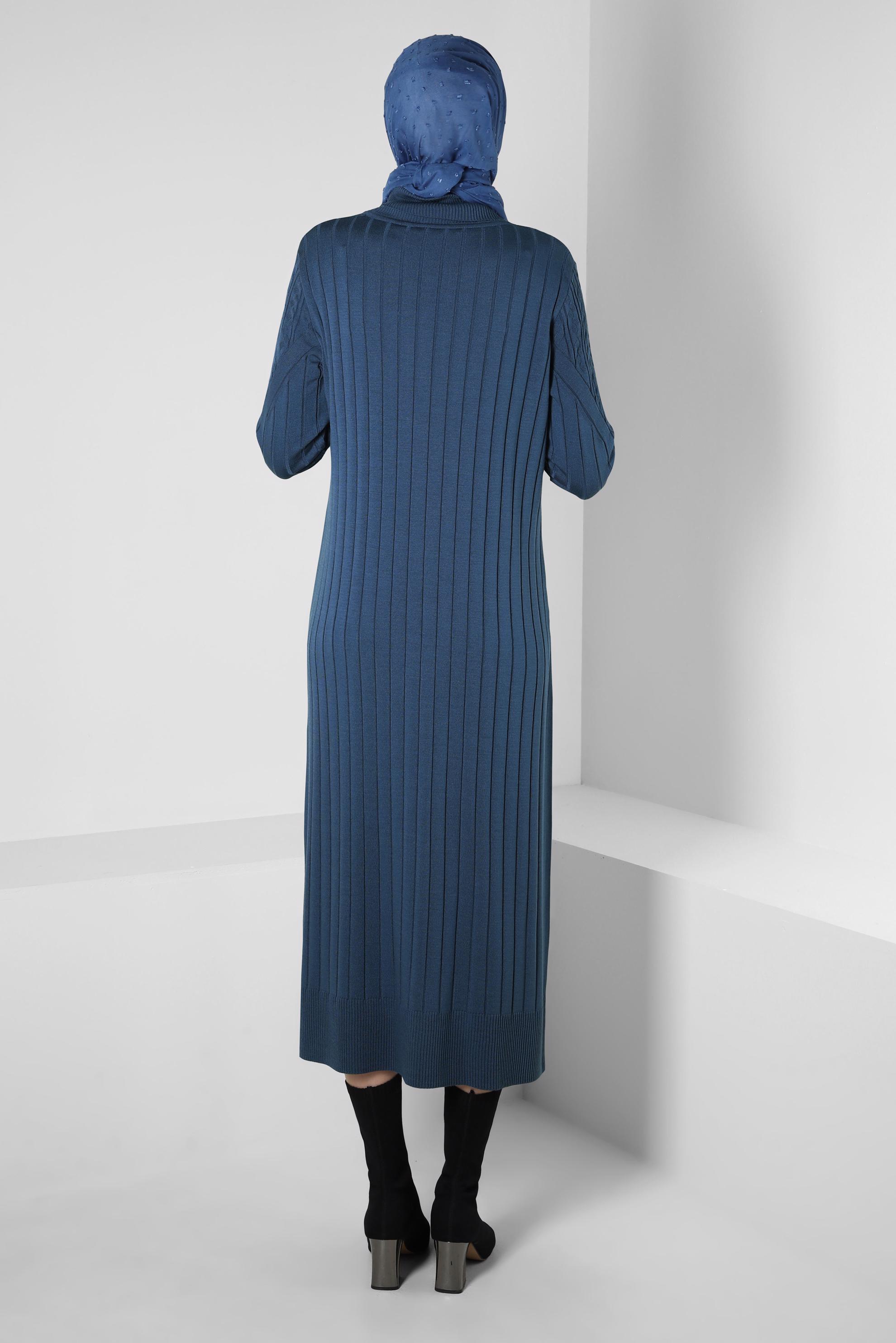 Tesettür giyim LACİVERT BOĞAZLI YAKA TRİKO ELBİSE 44028