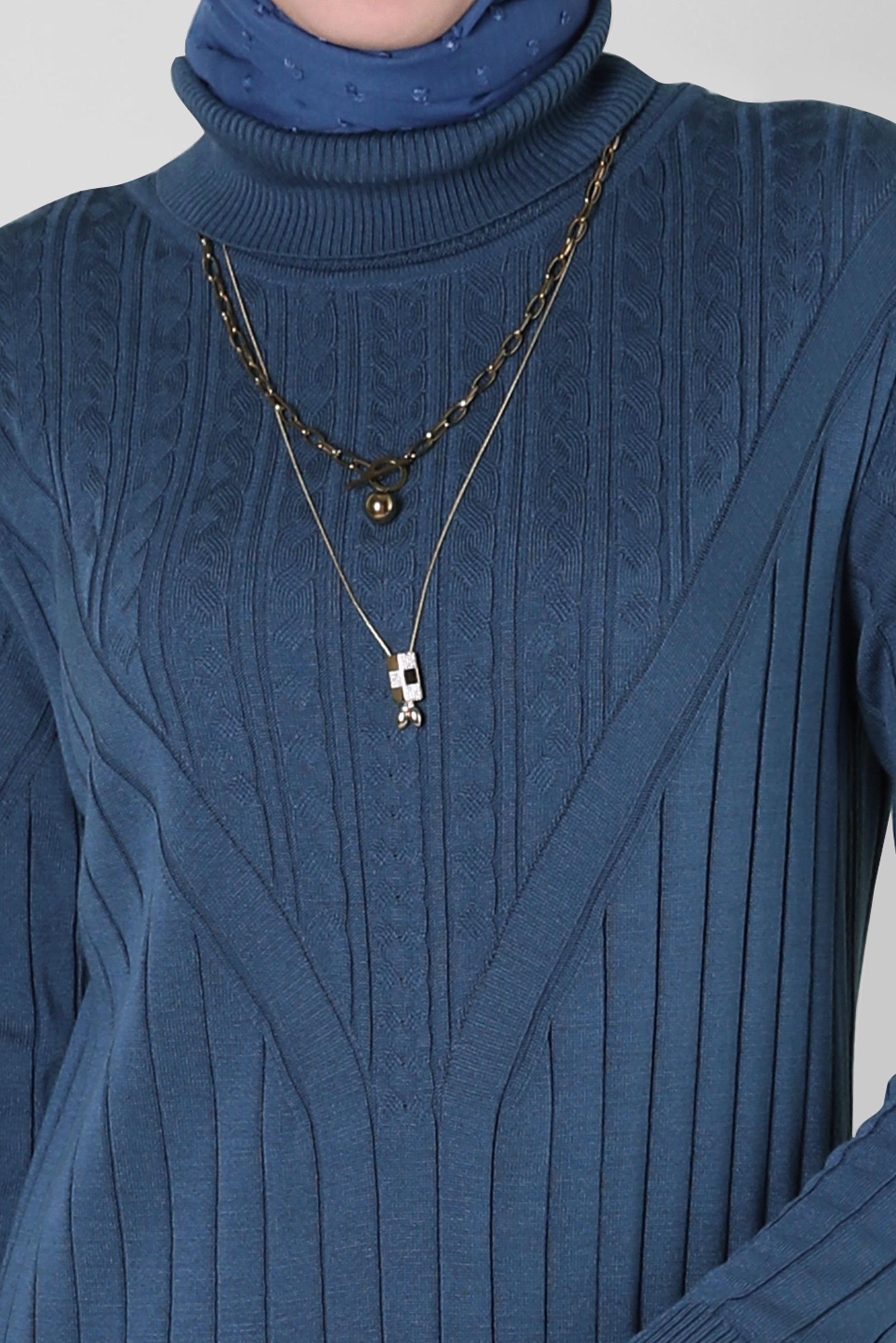 Tesettür giyim LACİVERT BOĞAZLI YAKA TRİKO ELBİSE 44028