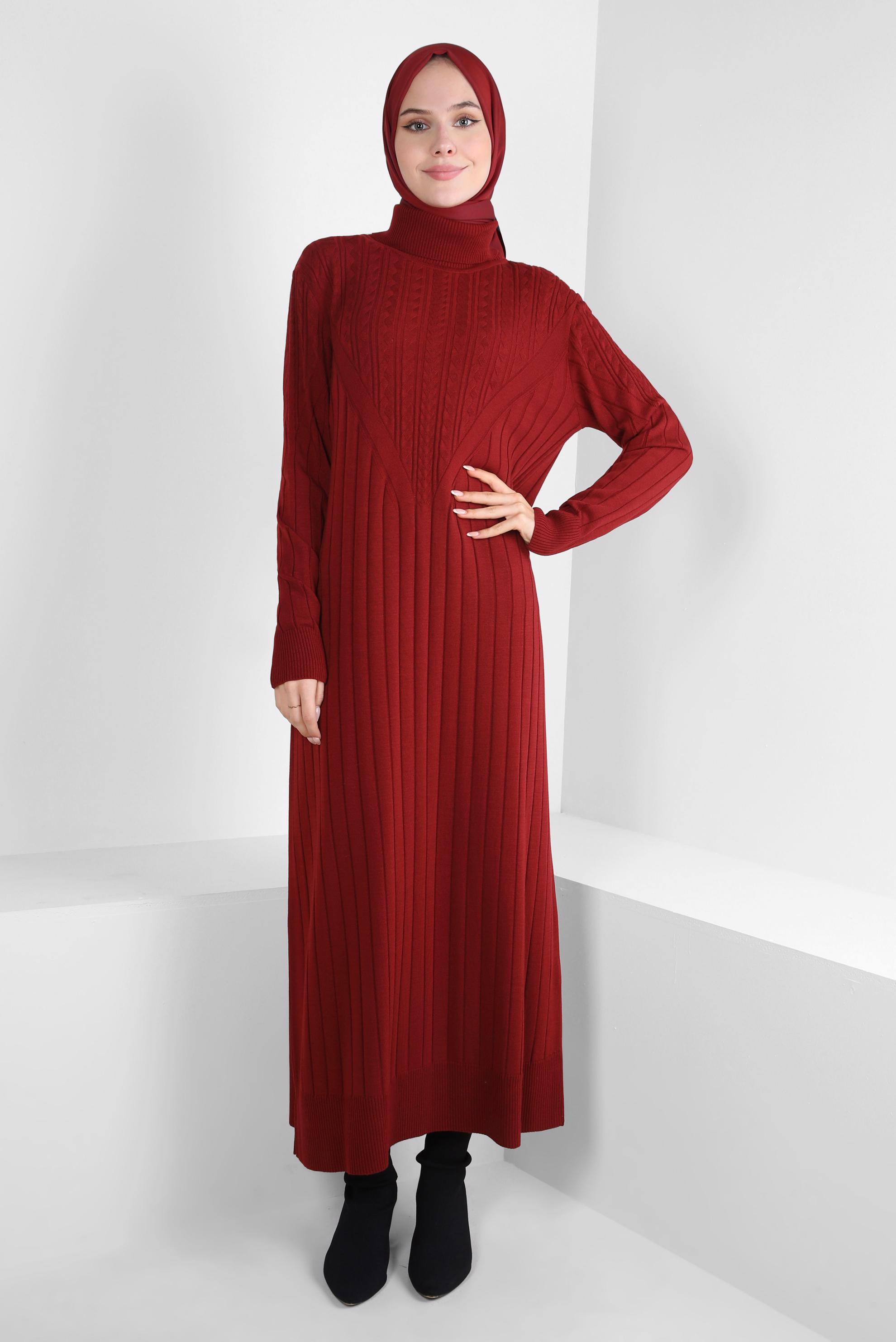 Tesettür giyim BORDO BOĞAZLI YAKA TRİKO ELBİSE 44028