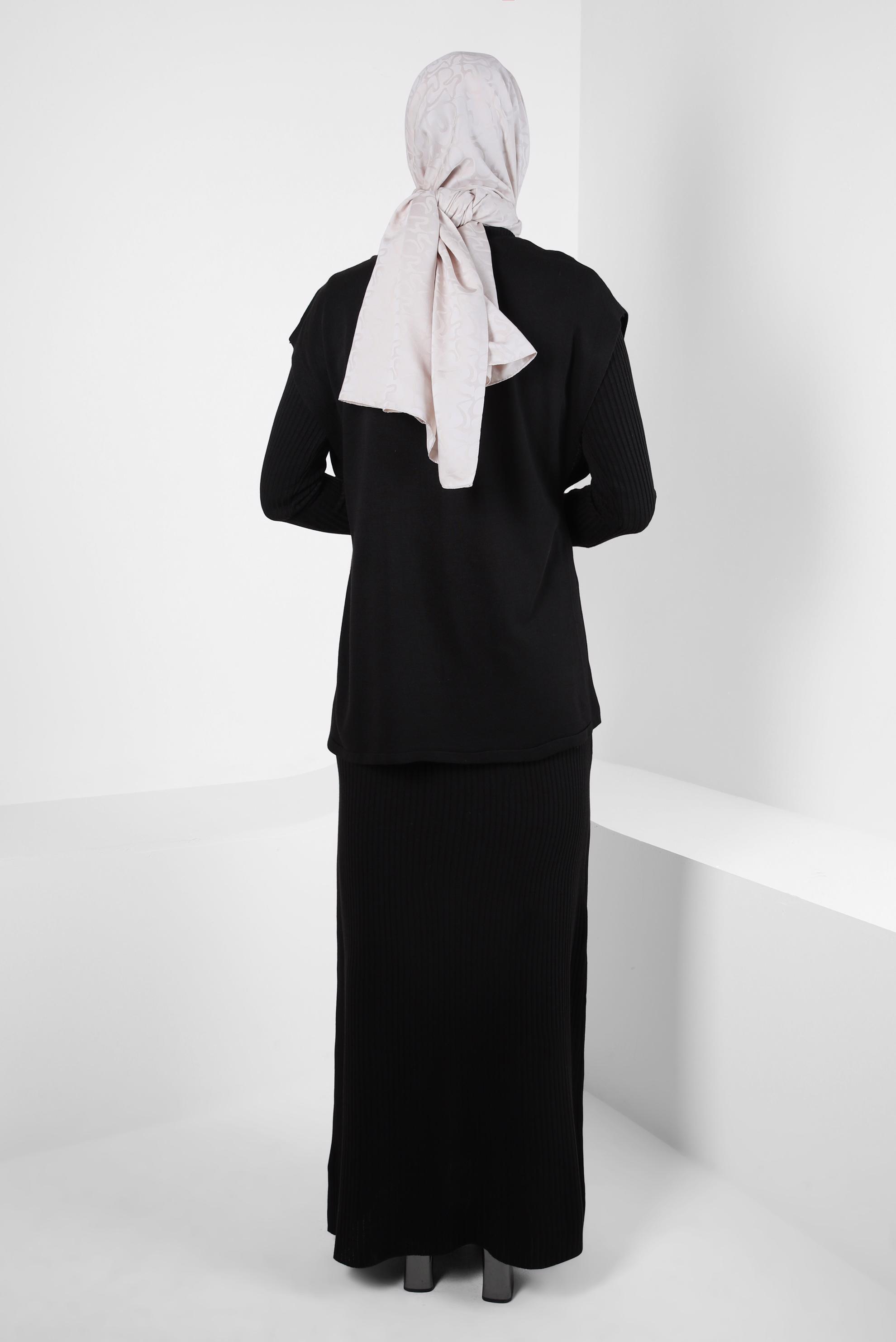Hijab clothing BLACK KNITWEAR DRESS SUIT 44091