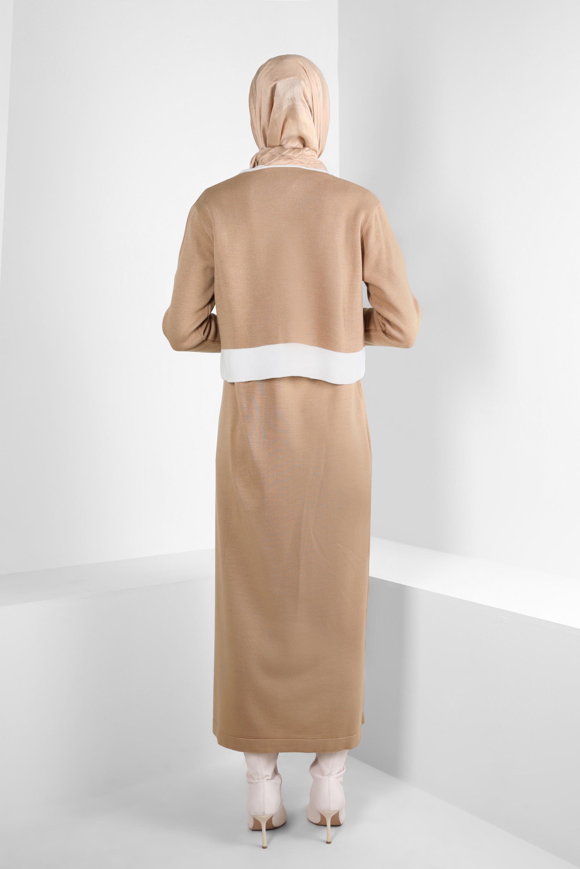 Vêtements hijab BRUN TAILLEUR ROBE AVEC VESTE 44092