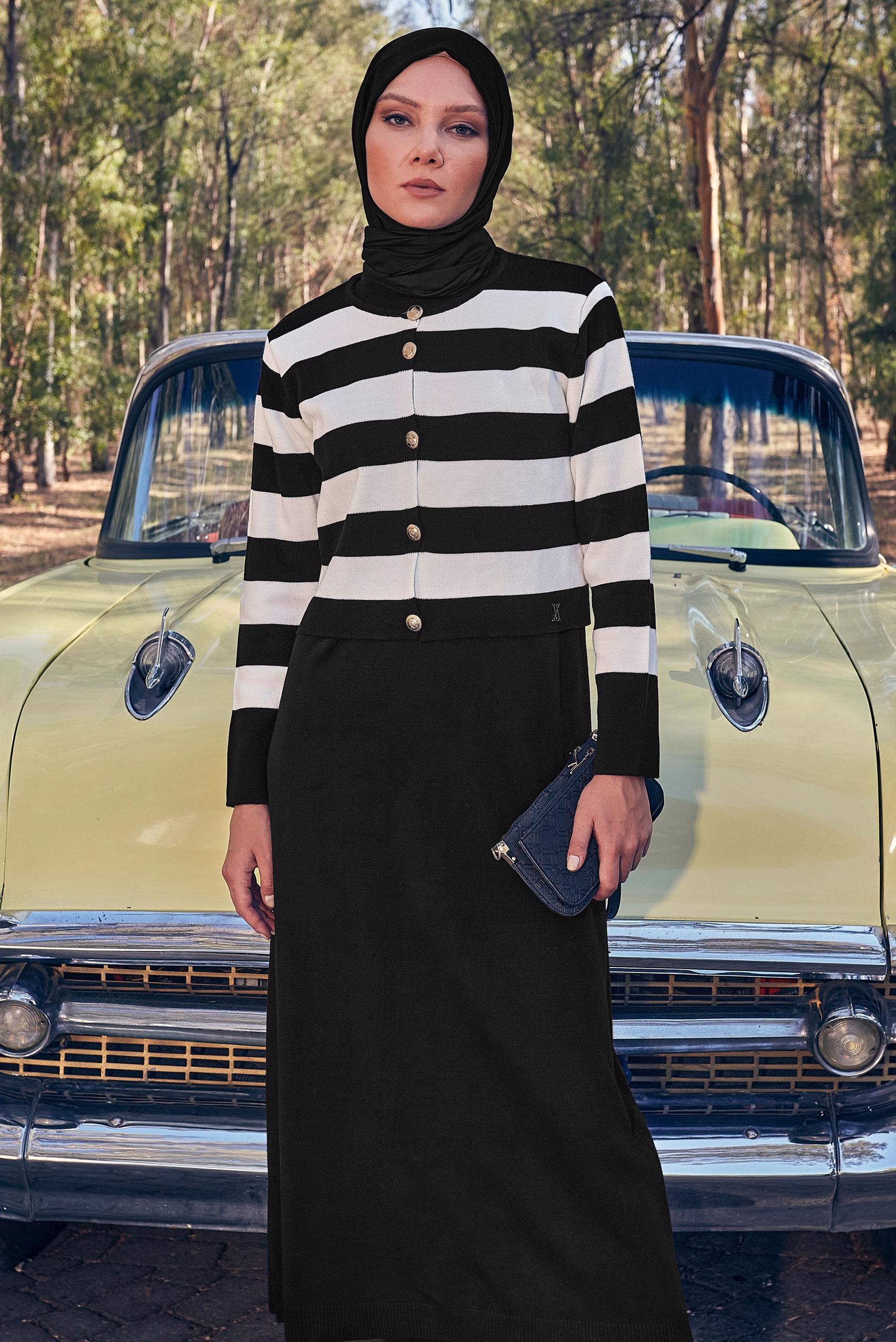 Vêtements hijab NOIR ROBE EN TRICOT À RAYURES 44094