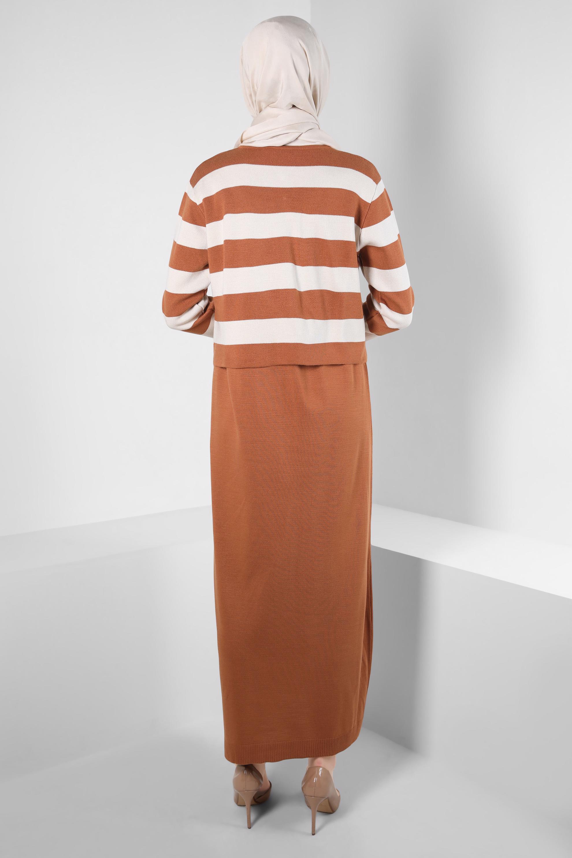 Hijab clothing ORANGE STRIPED KNITWEAR DRESS SUIT 44094