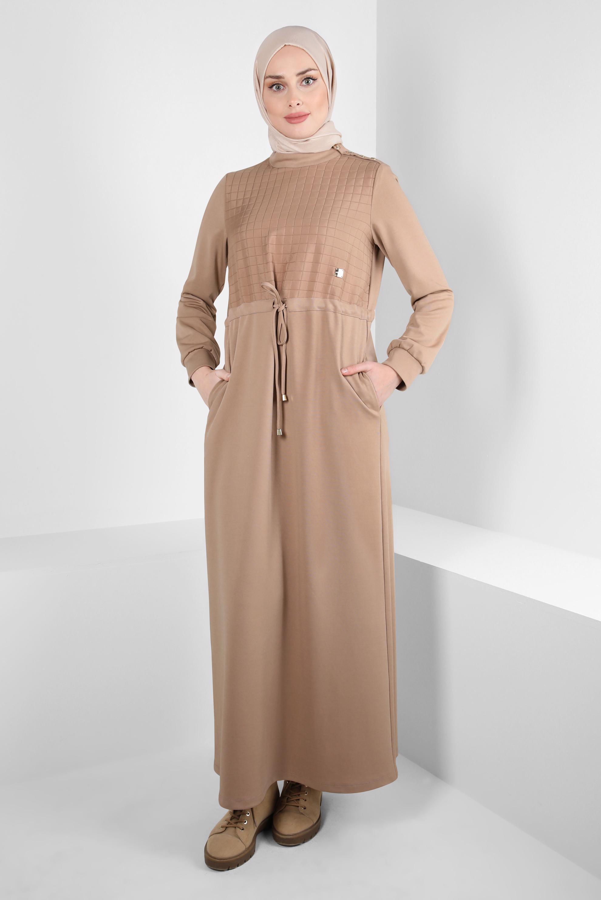 Tesettür giyim BEJ BELİ BÜZGÜLÜ ELBİSE 44196