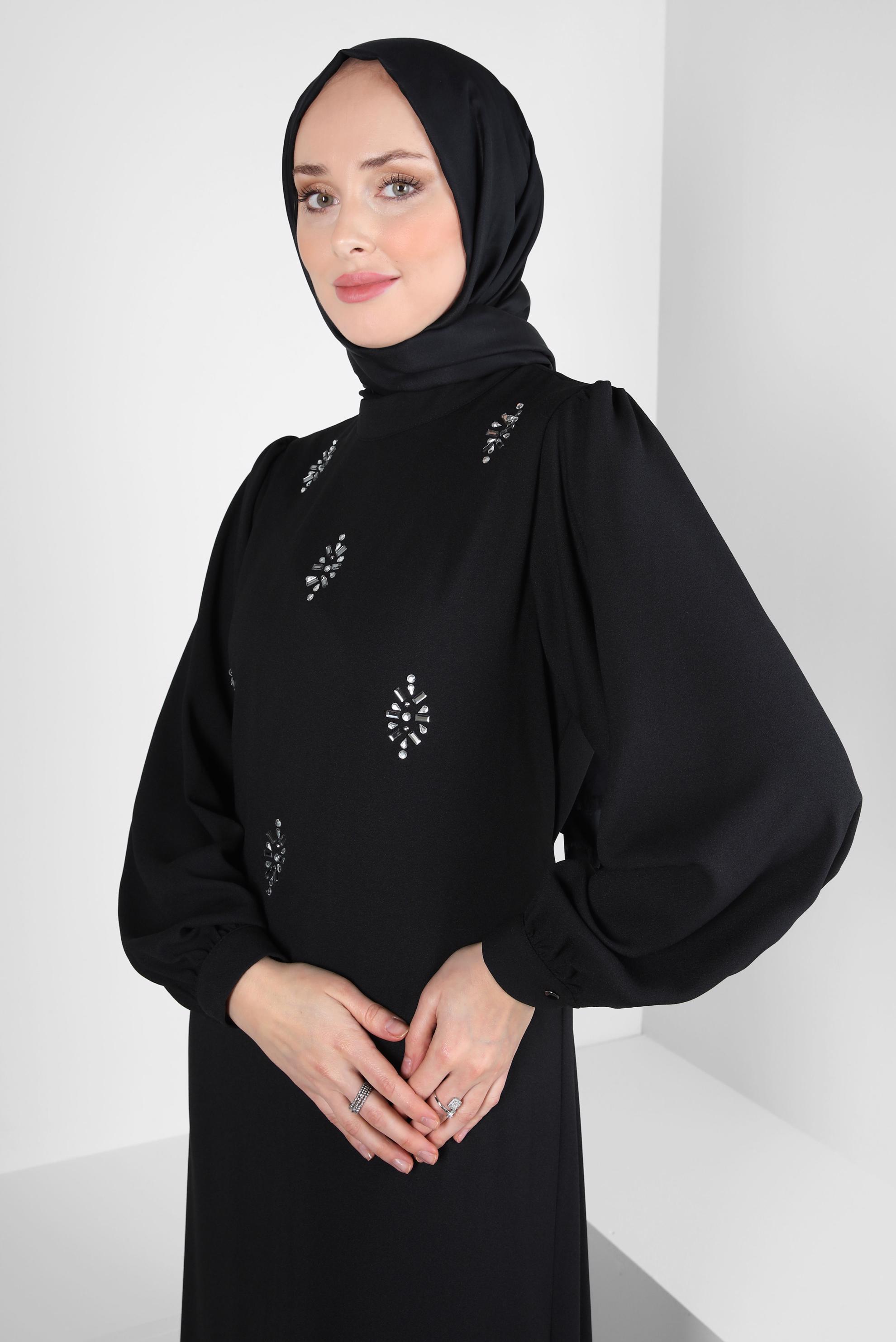 Hijab clothing BLACK BELTED DRESS WITH GEM DETAIL 44356-1