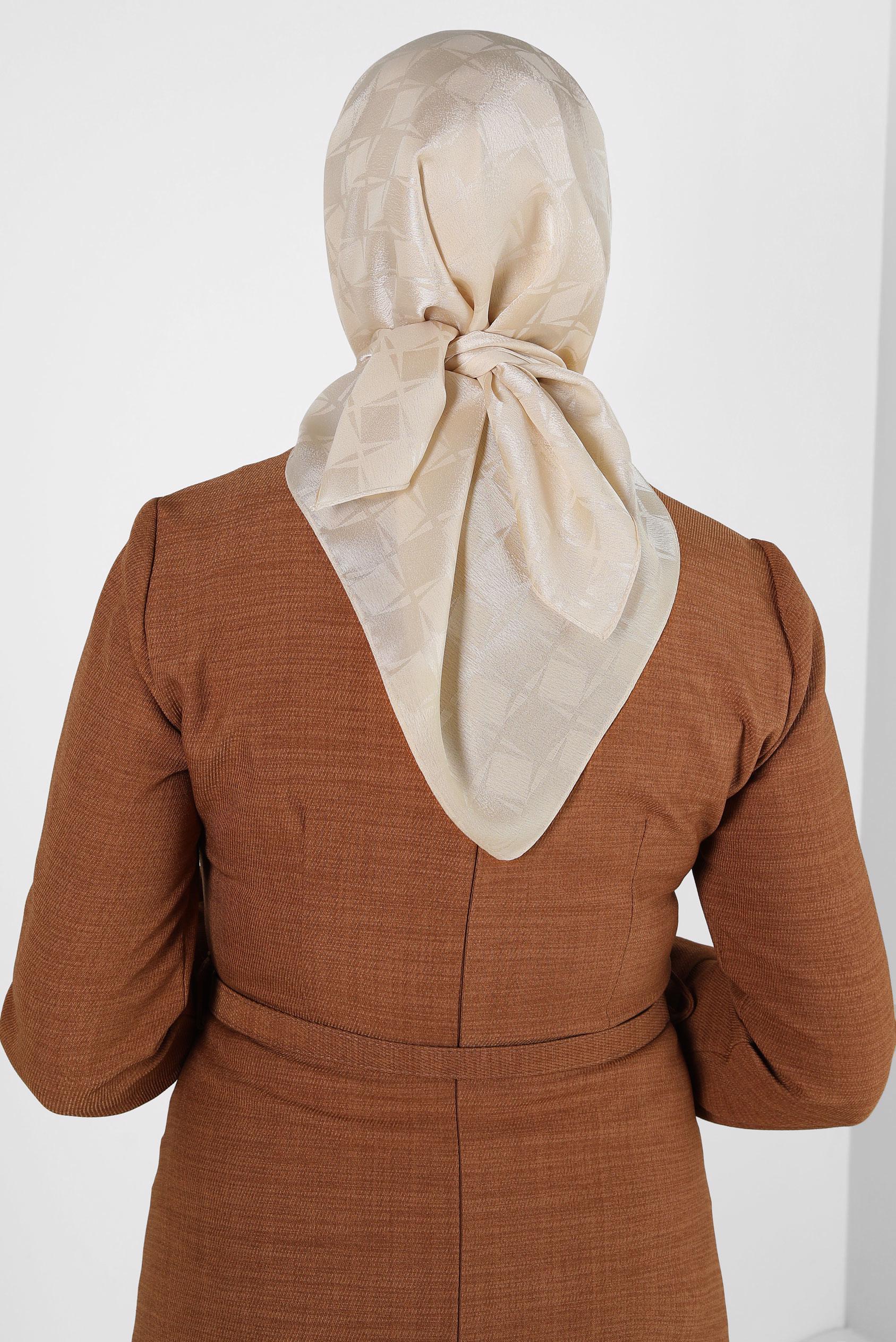 Tesettür giyim ALTIN ALVİNA JAKARLI EŞARP 8308