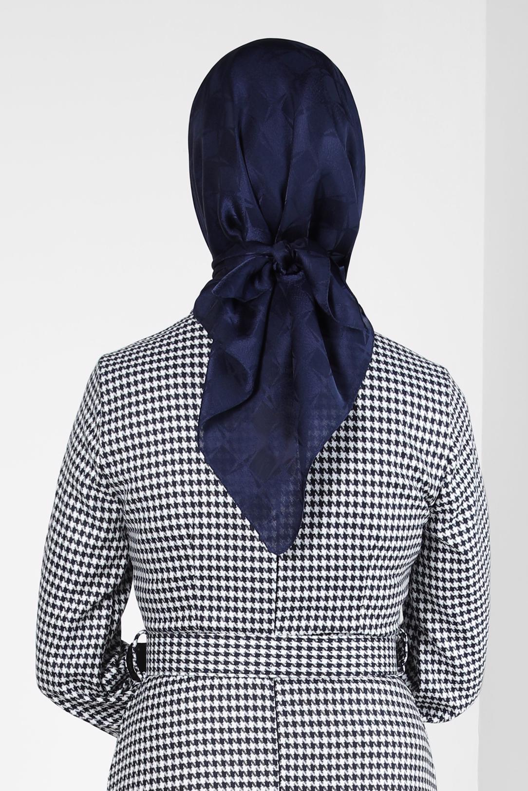 Tesettür giyim LACİVERT ALVİNA JAKARLI EŞARP 8308