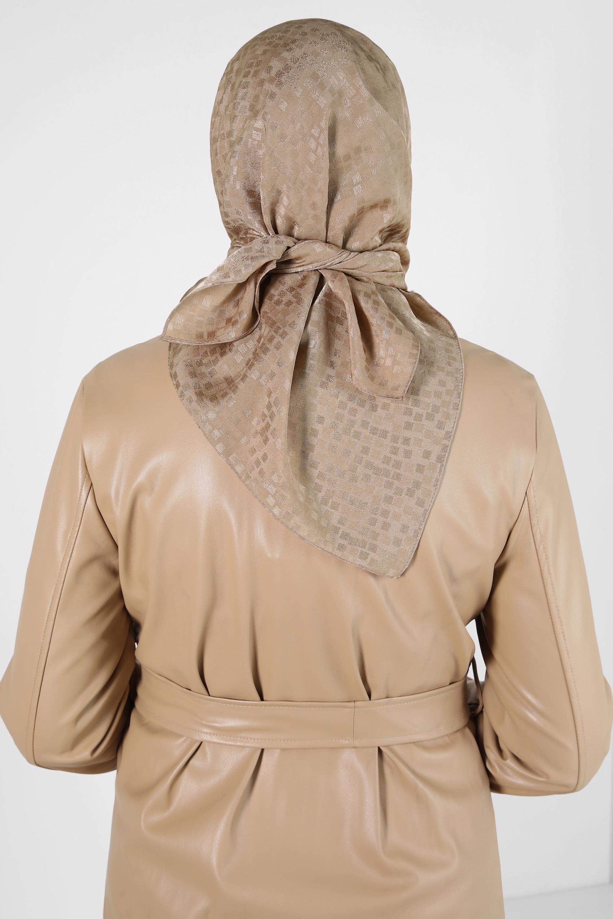 Tesettür giyim BEJ ALVİNA JAKARLI EŞARP 8309