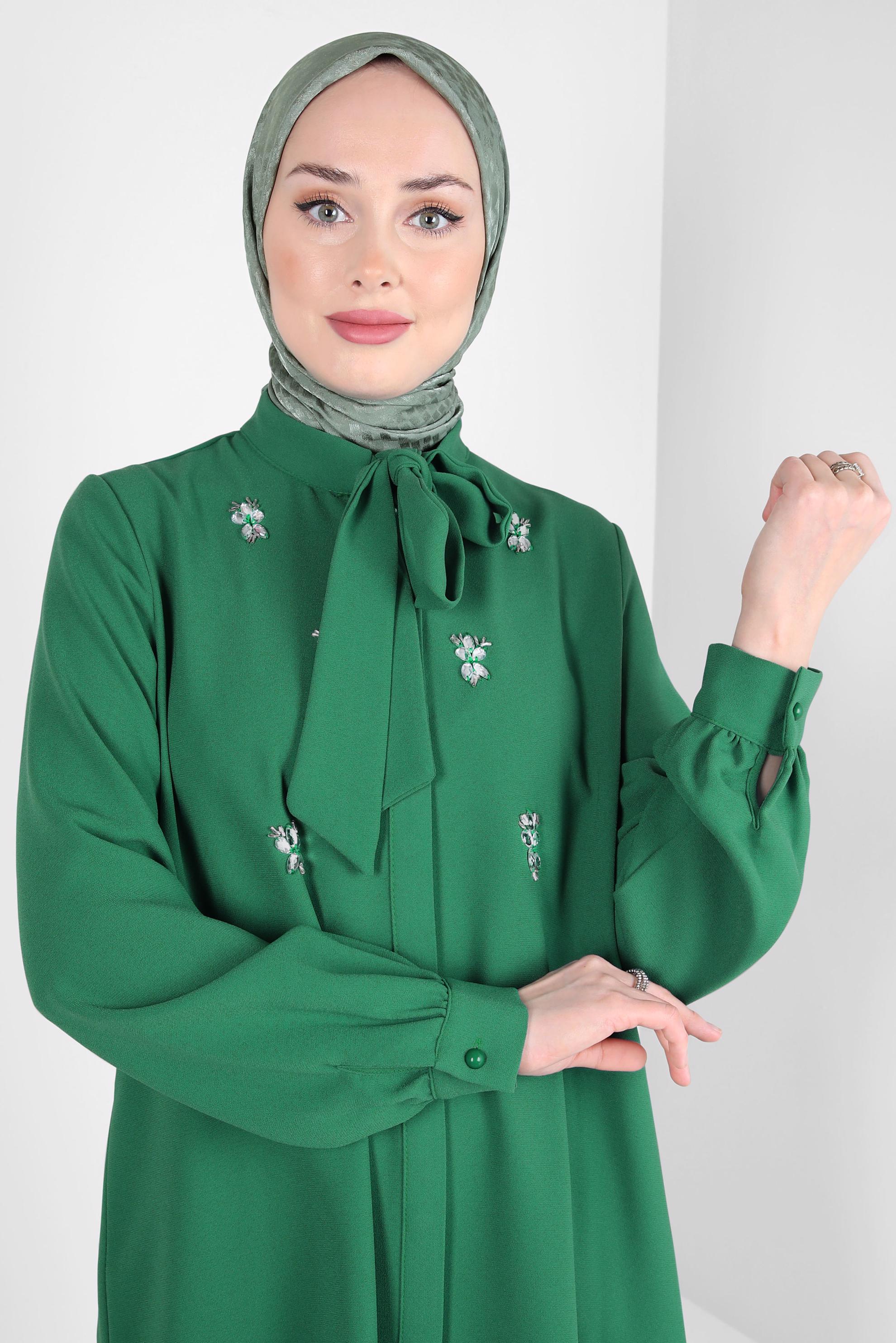 Tesettür giyim YEŞİL ALVİNA JAKARLI EŞARP 8309