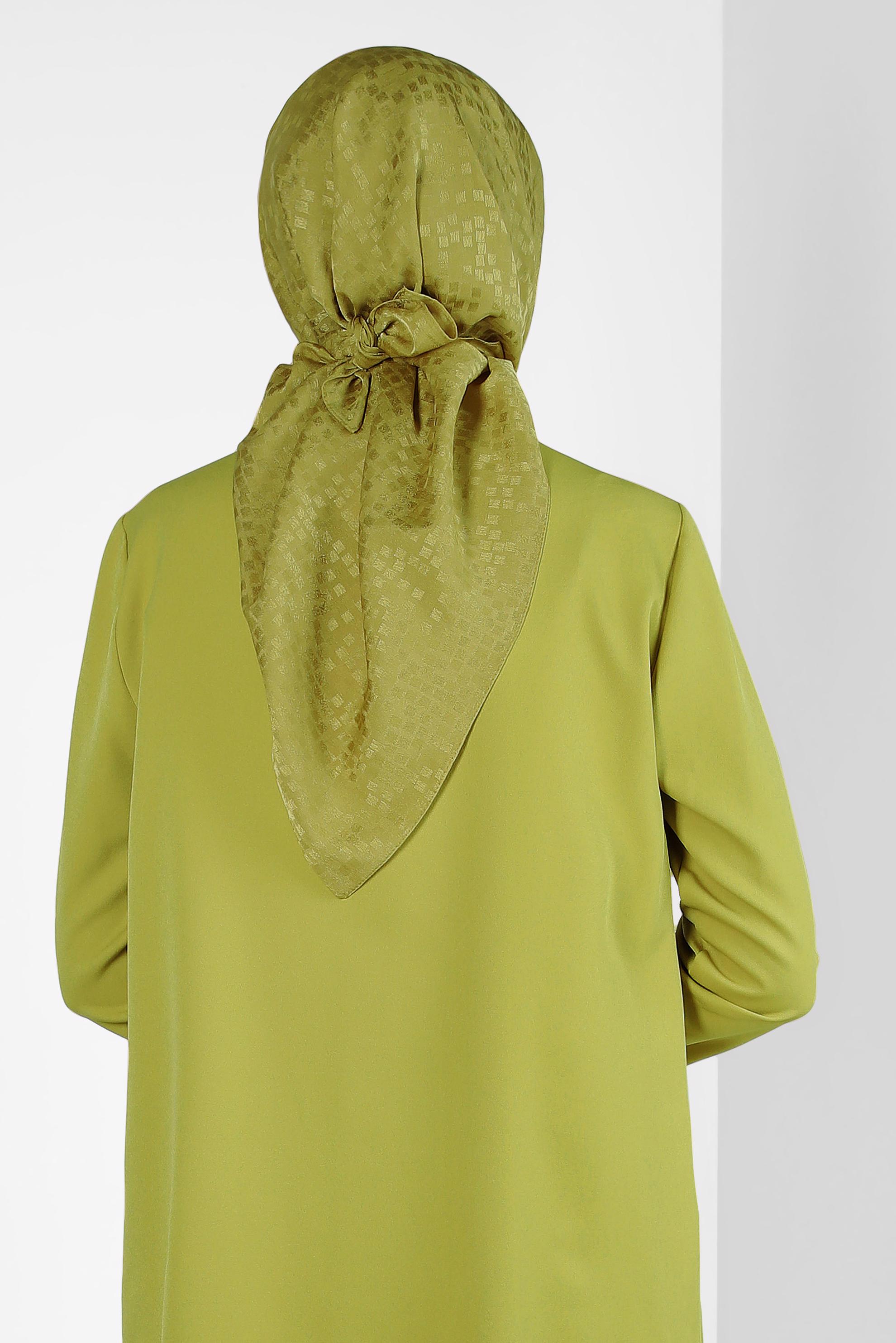 Tesettür giyim YEŞİL ALVİNA JAKARLI EŞARP 8309