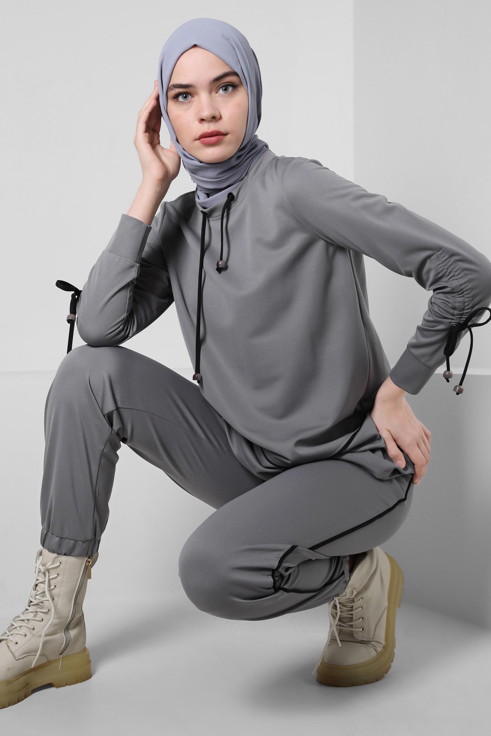 Tesettür giyim GRİ ÖRME PANTOLONLU EŞOFMAN TAKIM 43880