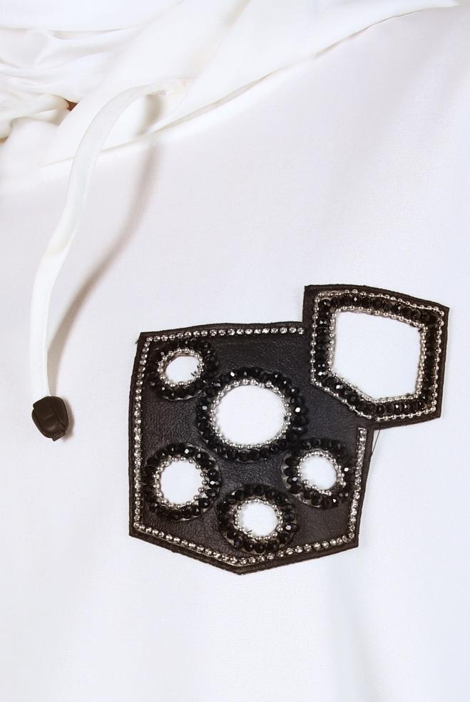 Tesettür giyim BEYAZ KAPÜŞONLU EŞOFMAN TUNİK 44120 - ALVİNA