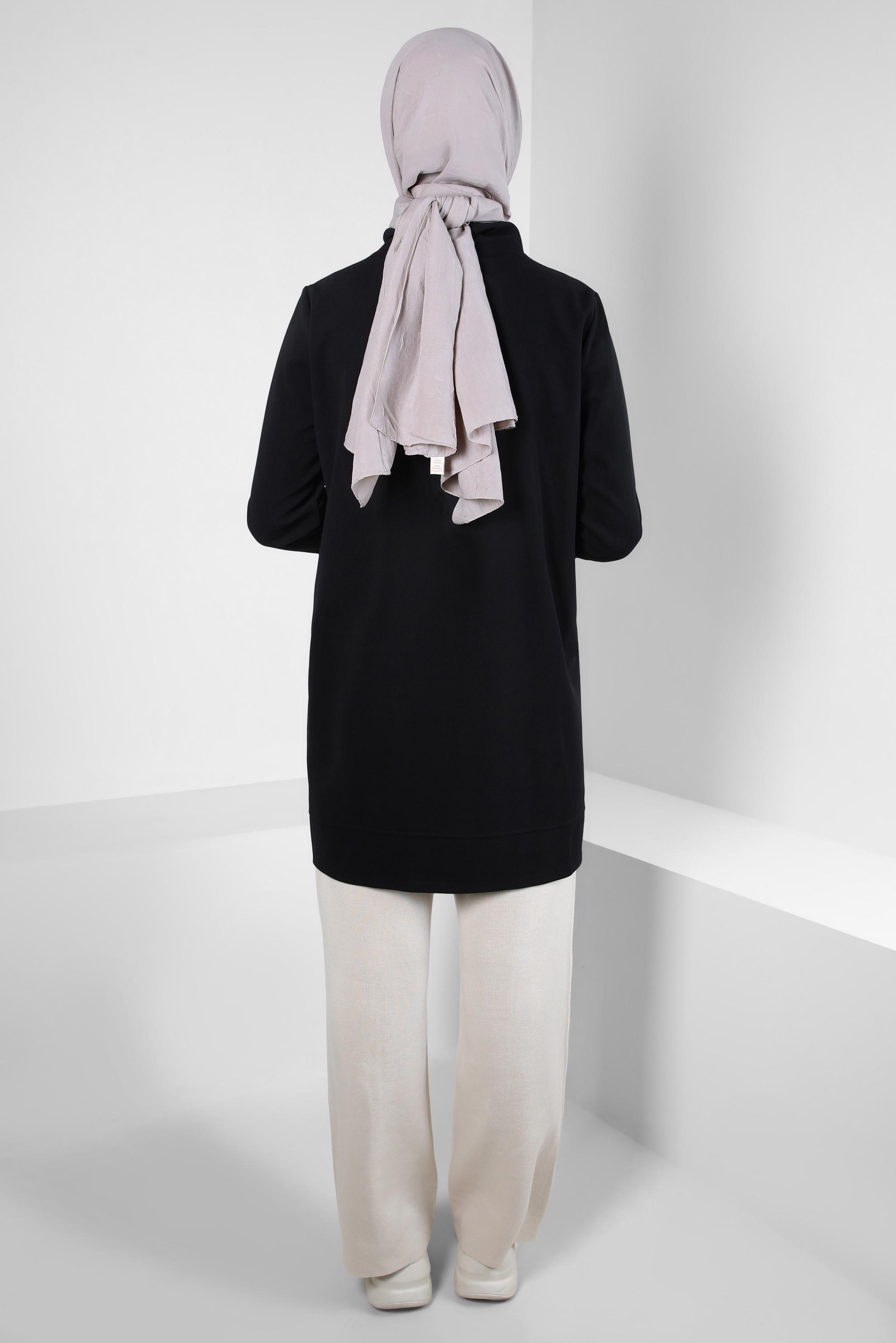 Tesettür giyim SİYAH KUŞGÖZÜ DETAYLI EŞOFMAN TUNİK 44124