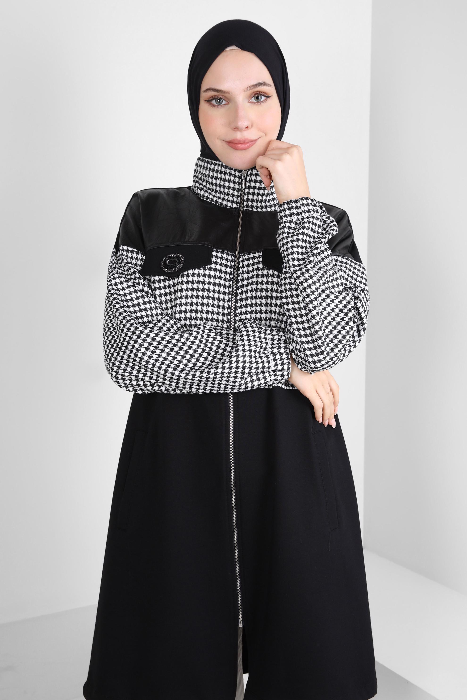 Tesettür giyim SİYAH KAZAYAĞI DESENLİ EŞOFMAN TUNİK 44181