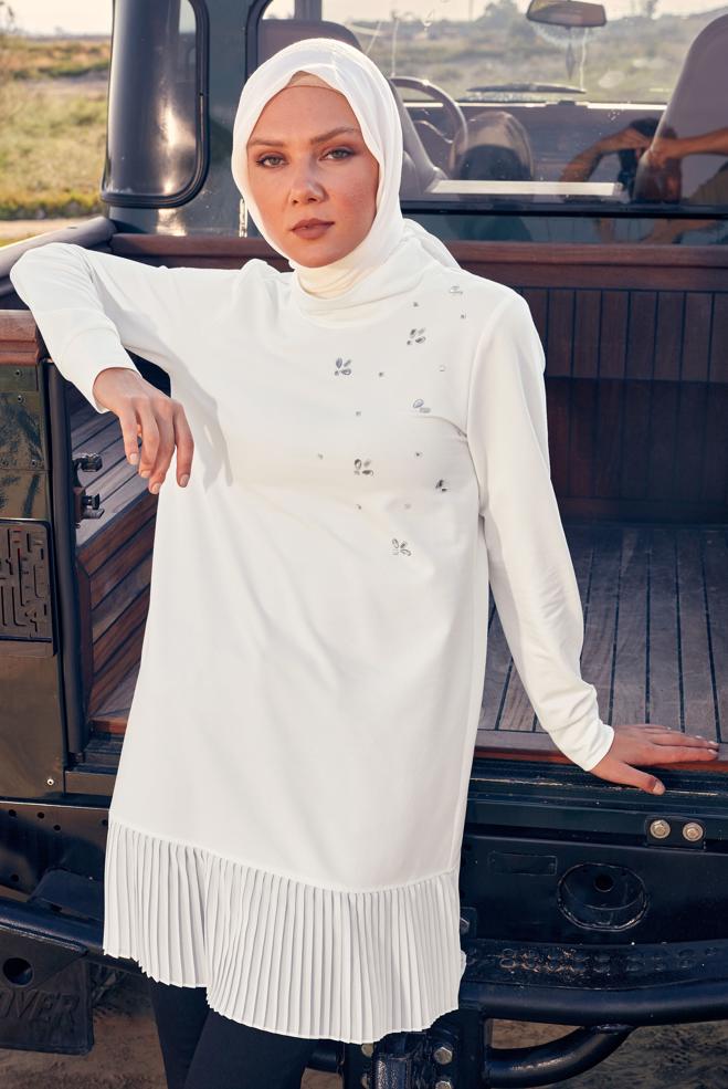 Tesettür giyim BEYAZ TÜL DETAYLI EŞOFMAN TUNİK 44183 - ALVİNA