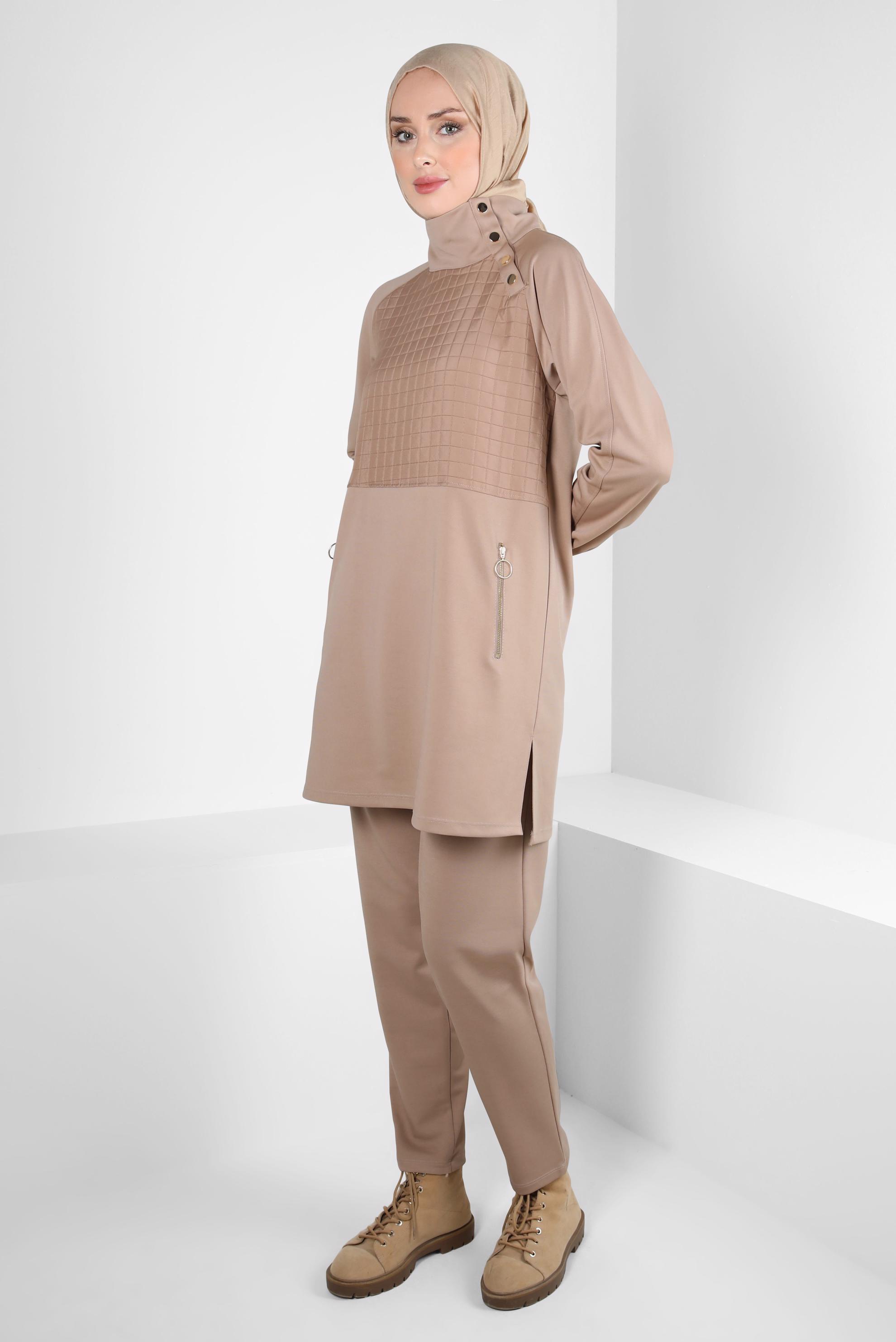Tesettür giyim BEJ KAPİTONE DETAYLI PANTOLONLU TAKIM 44186