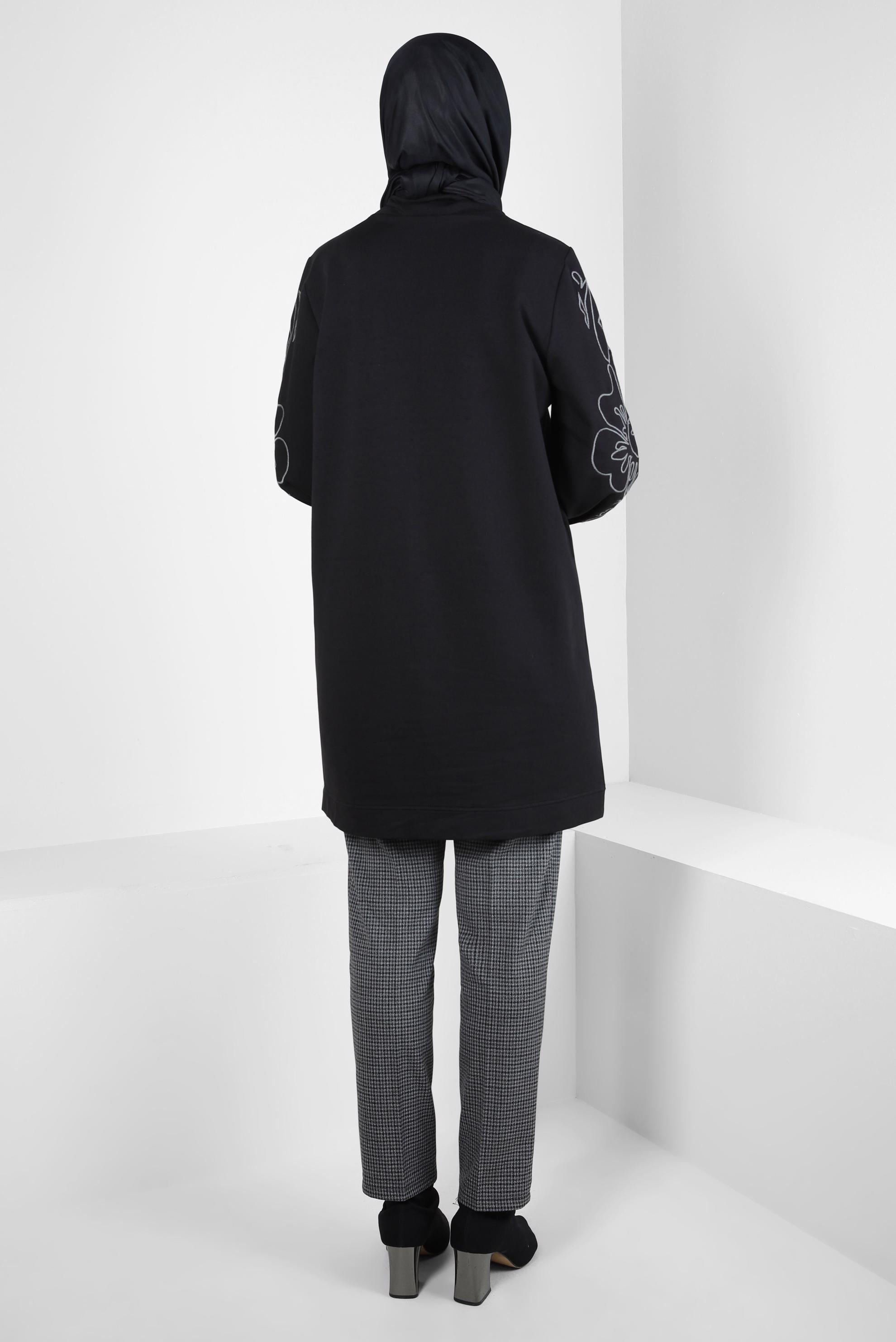 Tesettür giyim SİYAH DESENLİ EŞOFMAN TUNİK 44237