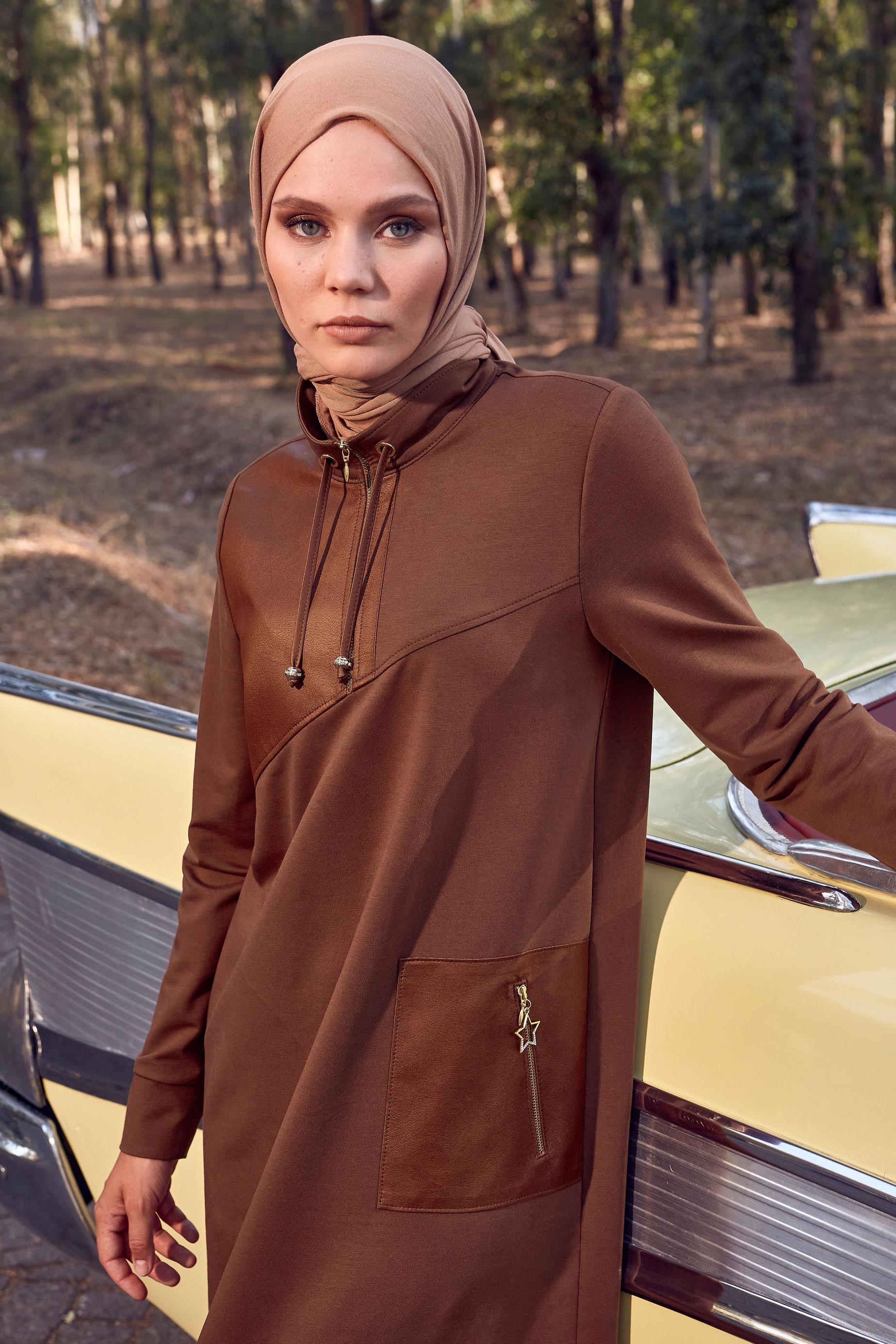 Vêtements hijab BRUN ROBE DE SURVÊTEMENT AVEC POCHE 44238