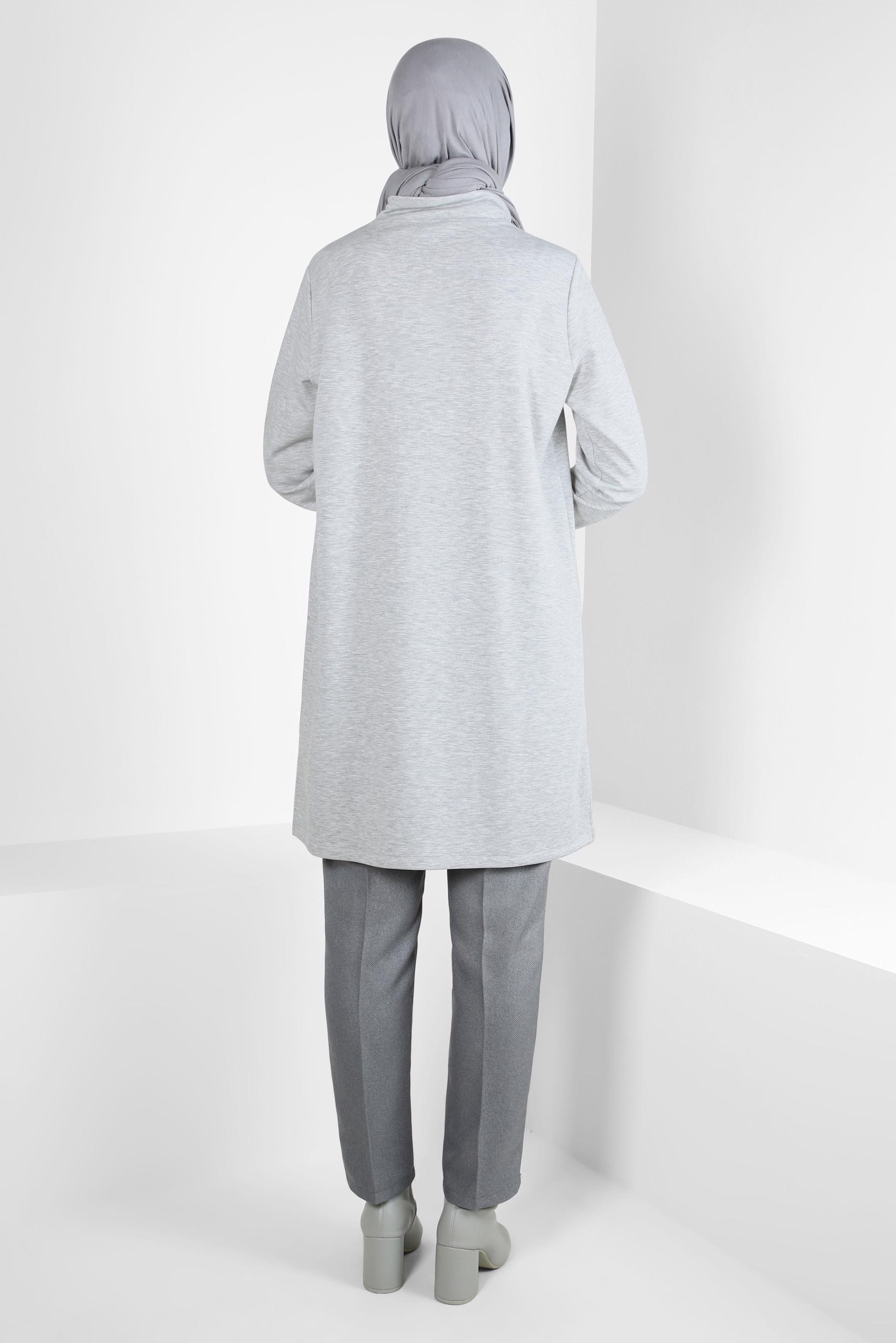 Tesettür giyim GRİ METAL AKSESUARLI EŞOFMAN TUNİK 44242