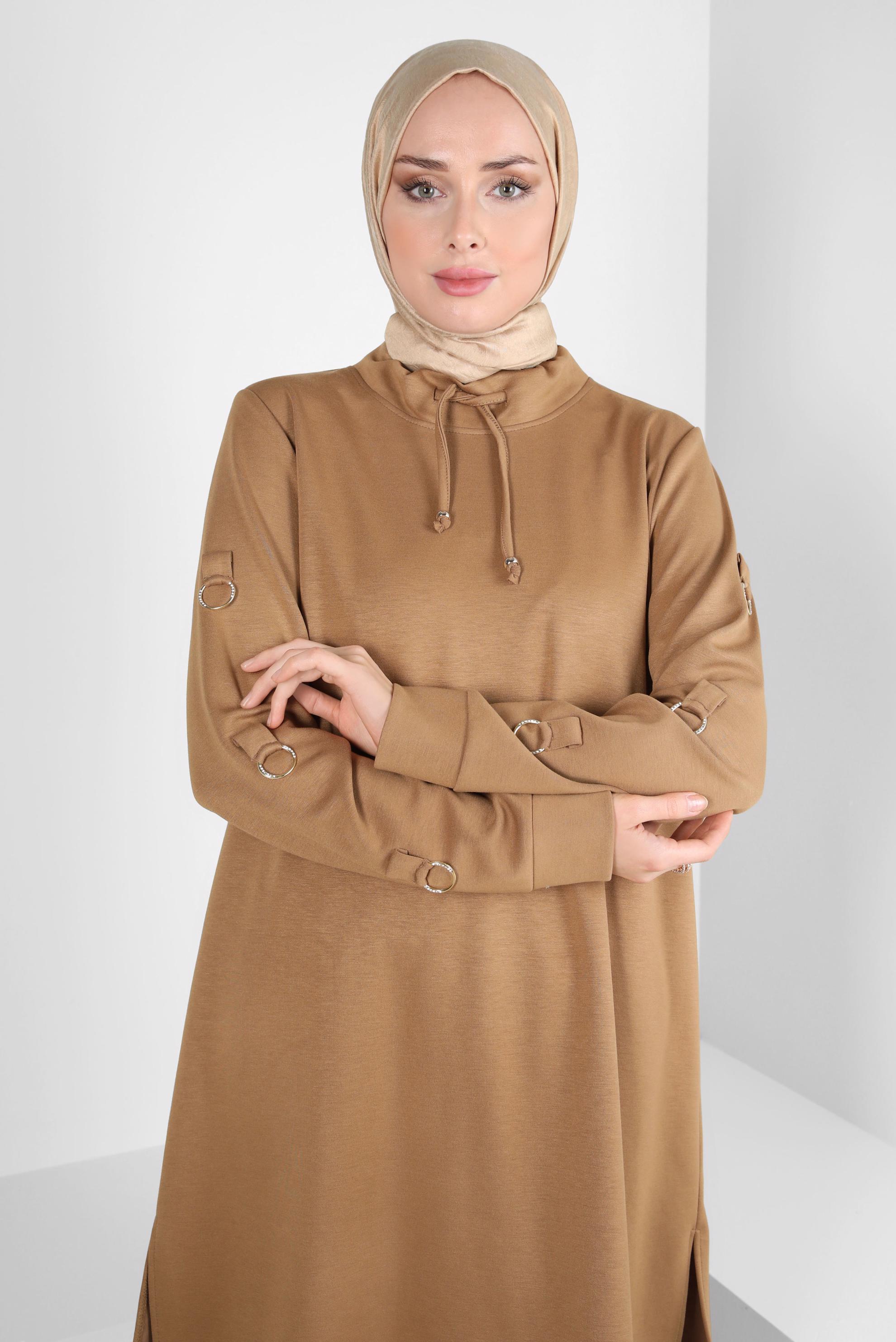 Tesettür giyim KAHVE METAL AKSESUARLI EŞOFMAN TUNİK 44242
