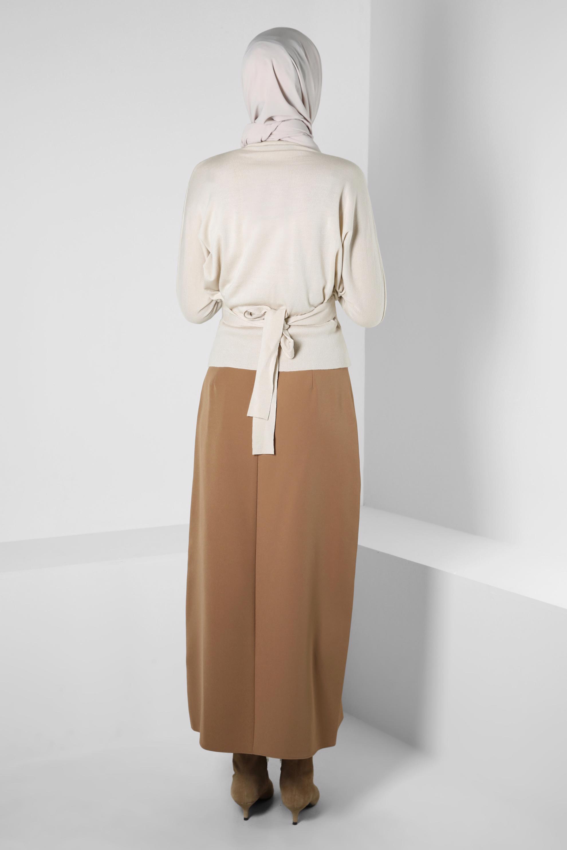 Tesettür giyim BEJ ZİNCİR DETAYLI ETEK 60501