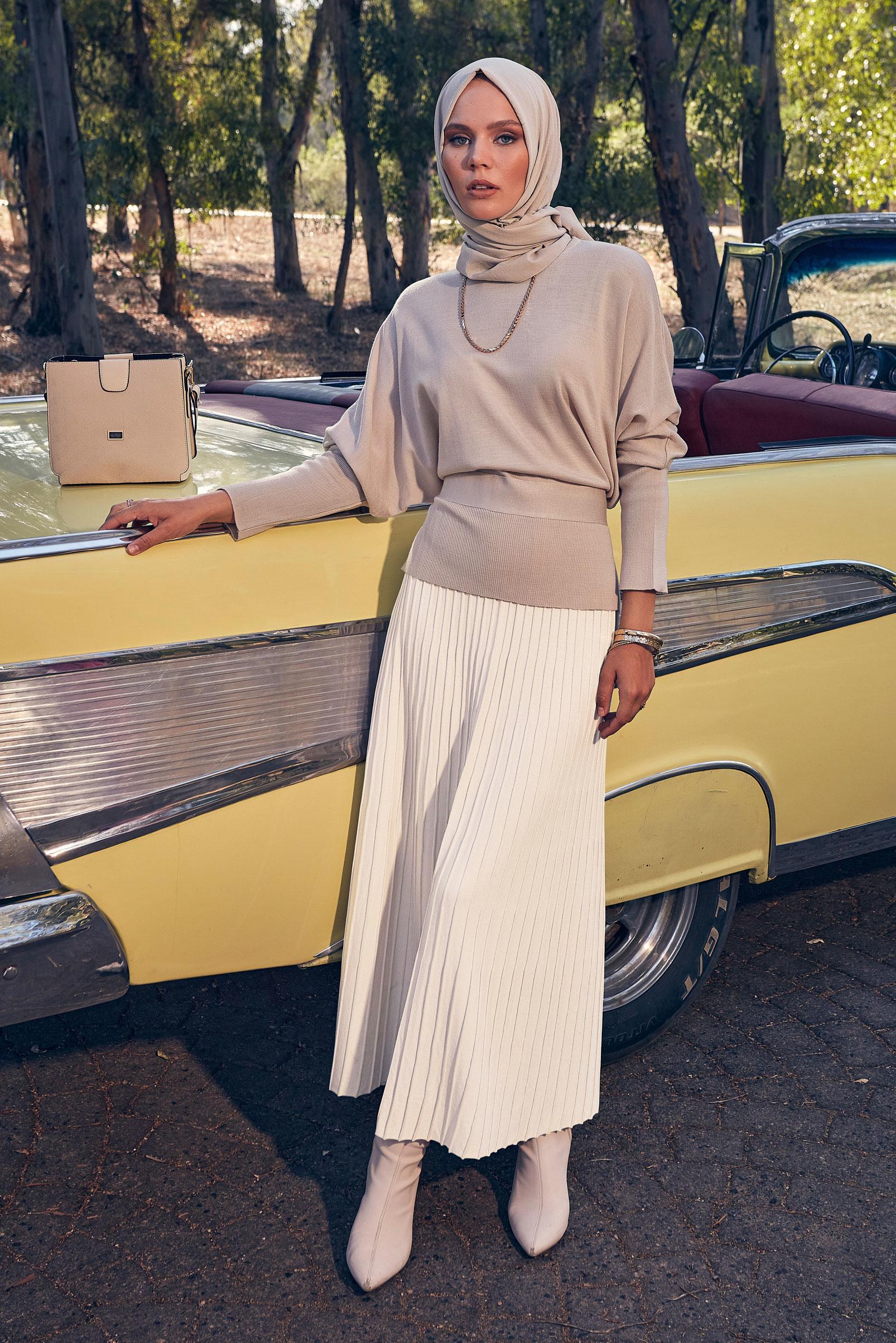 Hijab clothing BEIGE KNITWEAR SKIRT 60502