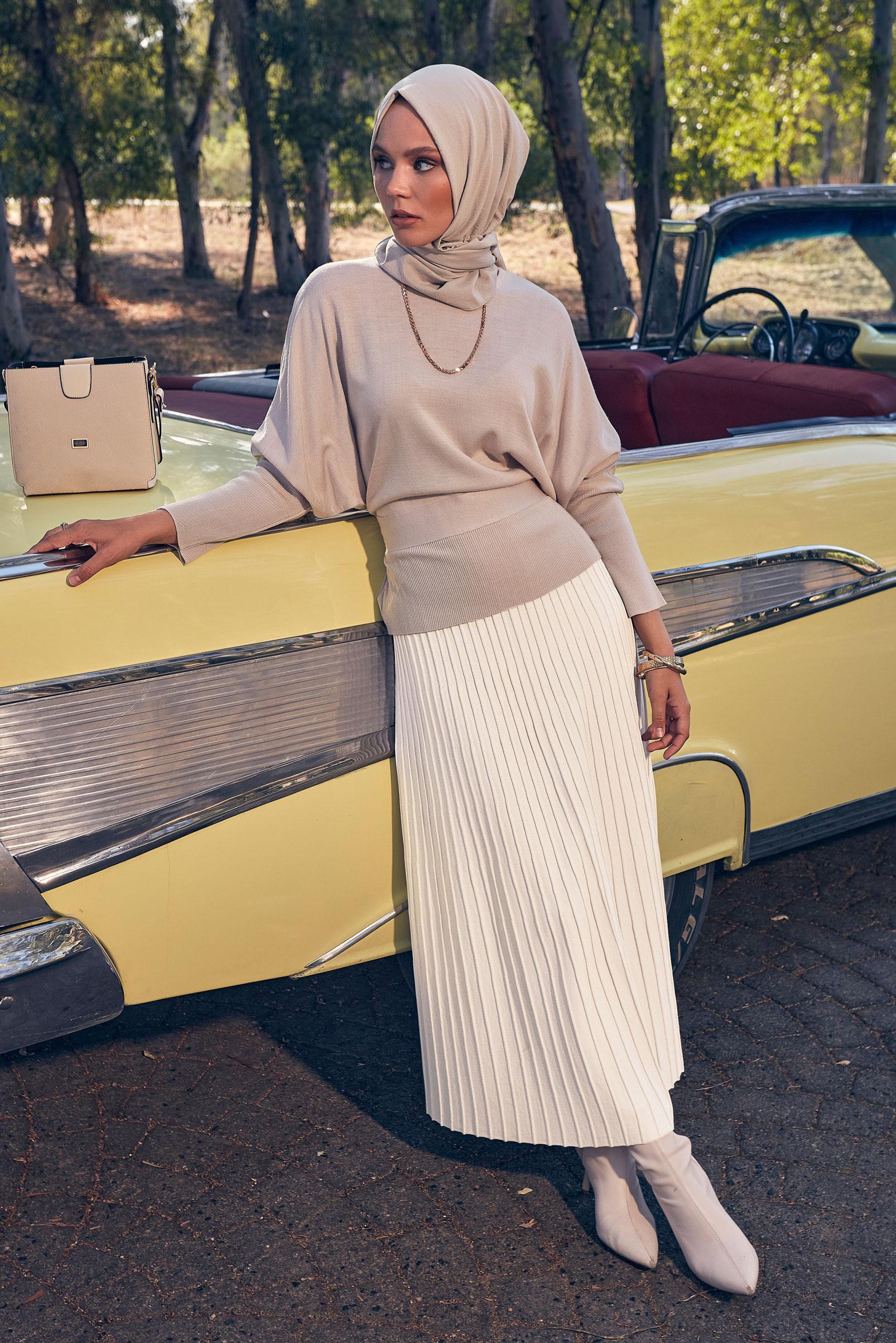 Hijab clothing BEIGE KNITWEAR SKIRT 60502